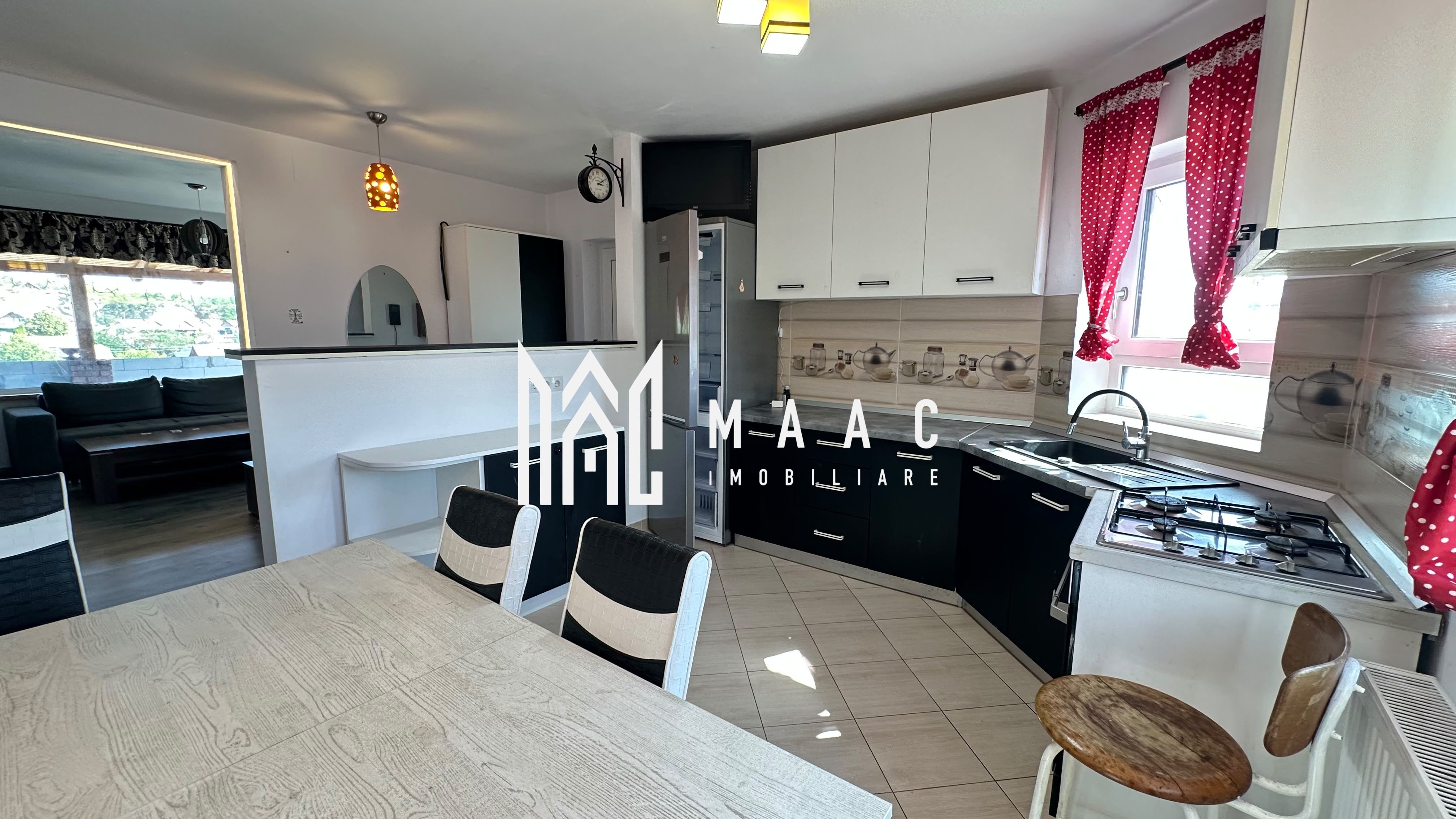 Casă individuală 4 camere de vânzare | Șura Mare | 344 mp — fotografia 5