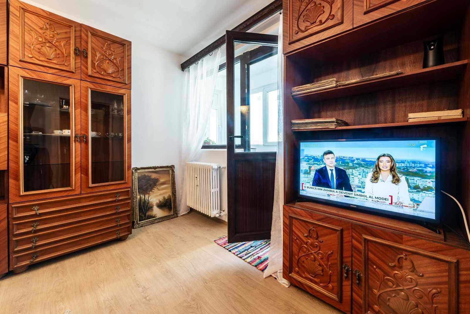 Inchiriez ap 2 camere, semi-decom, renovat, sector 6, 400 Euro/luna — fotografia 3