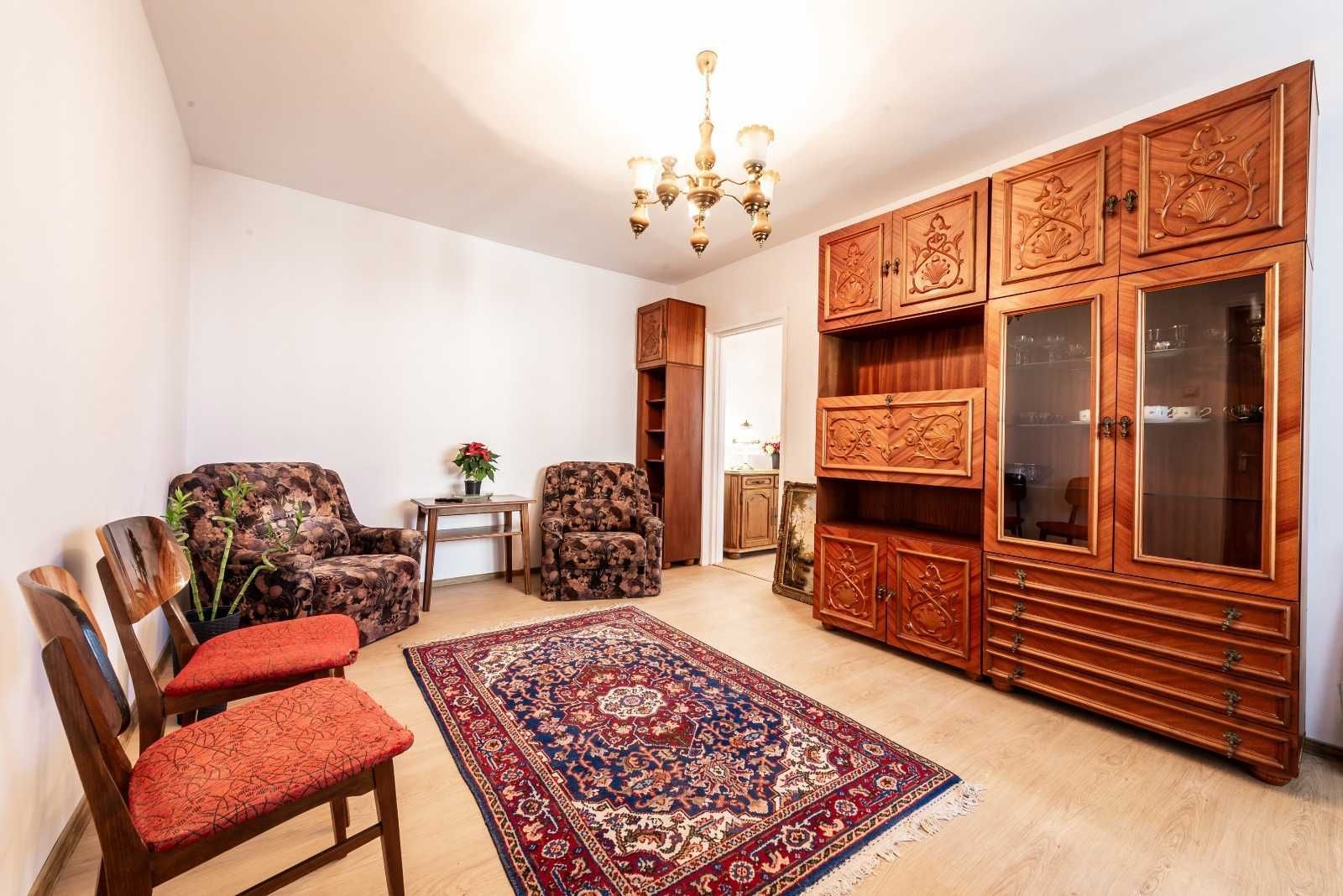 Inchiriez ap 2 camere, semi-decom, renovat, sector 6, 400 Euro/luna — fotografia 4