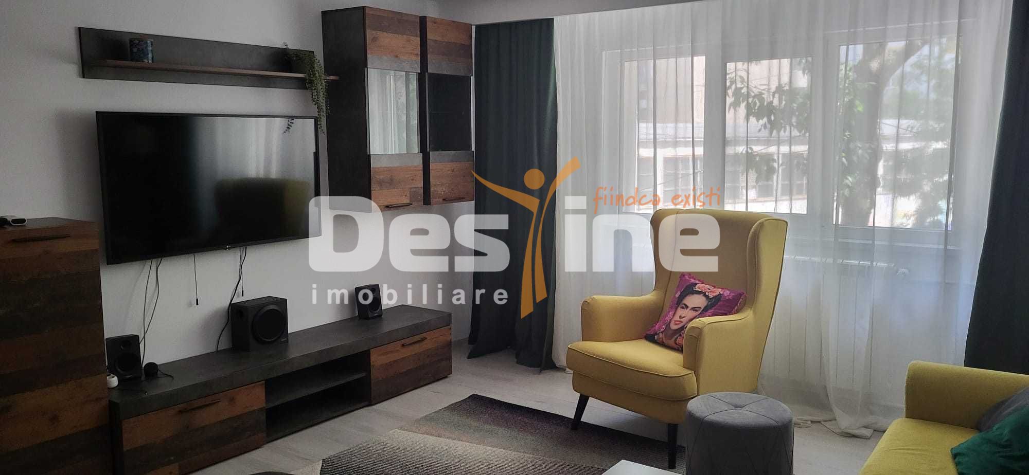 13 Septembrie | 3 camere | 74mp | et 1 | parcare | 650 euro — fotografia 2