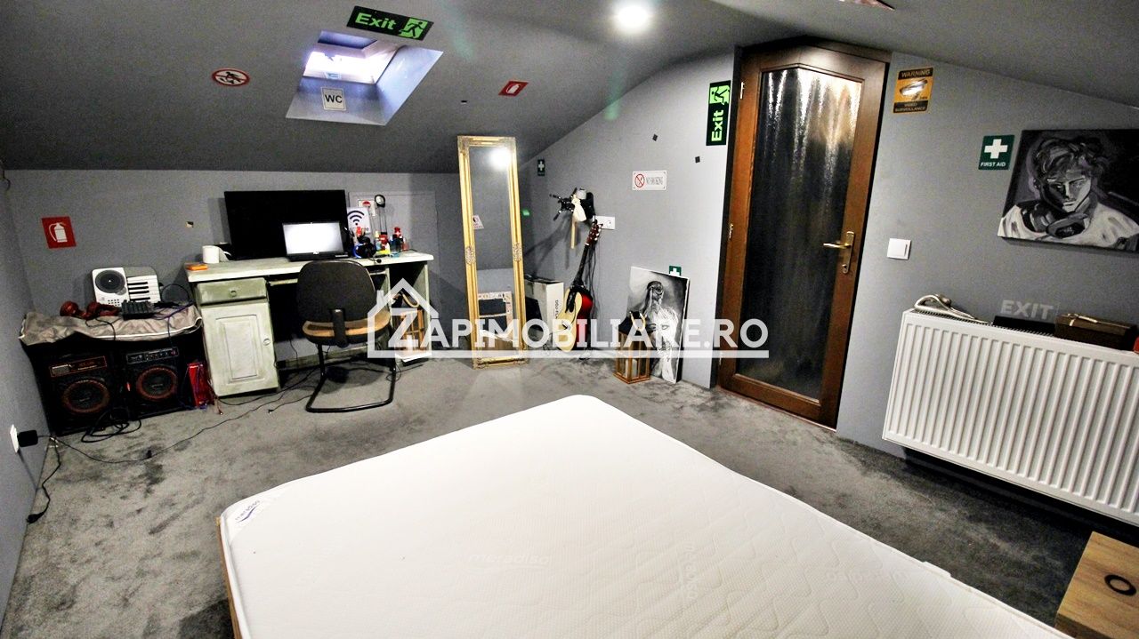 Casa 5 camere mobilată,D-P-E-M 200mp,300mp teren,schimb — fotografia 6