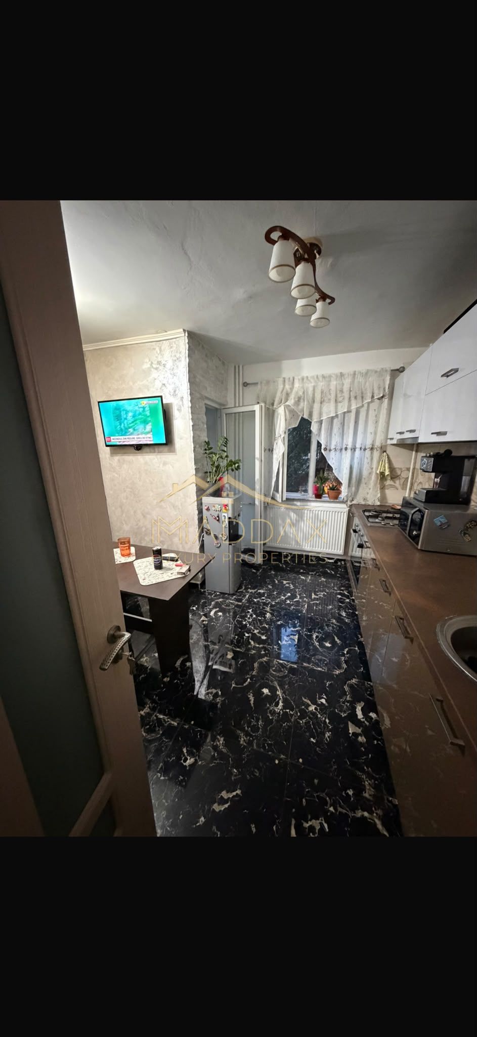 OPORTUNITATE ÎN DRUMUL SĂRII | 3 Camere Decomandat | Etaj 1/4 | Parcare ADP — fotografia 5
