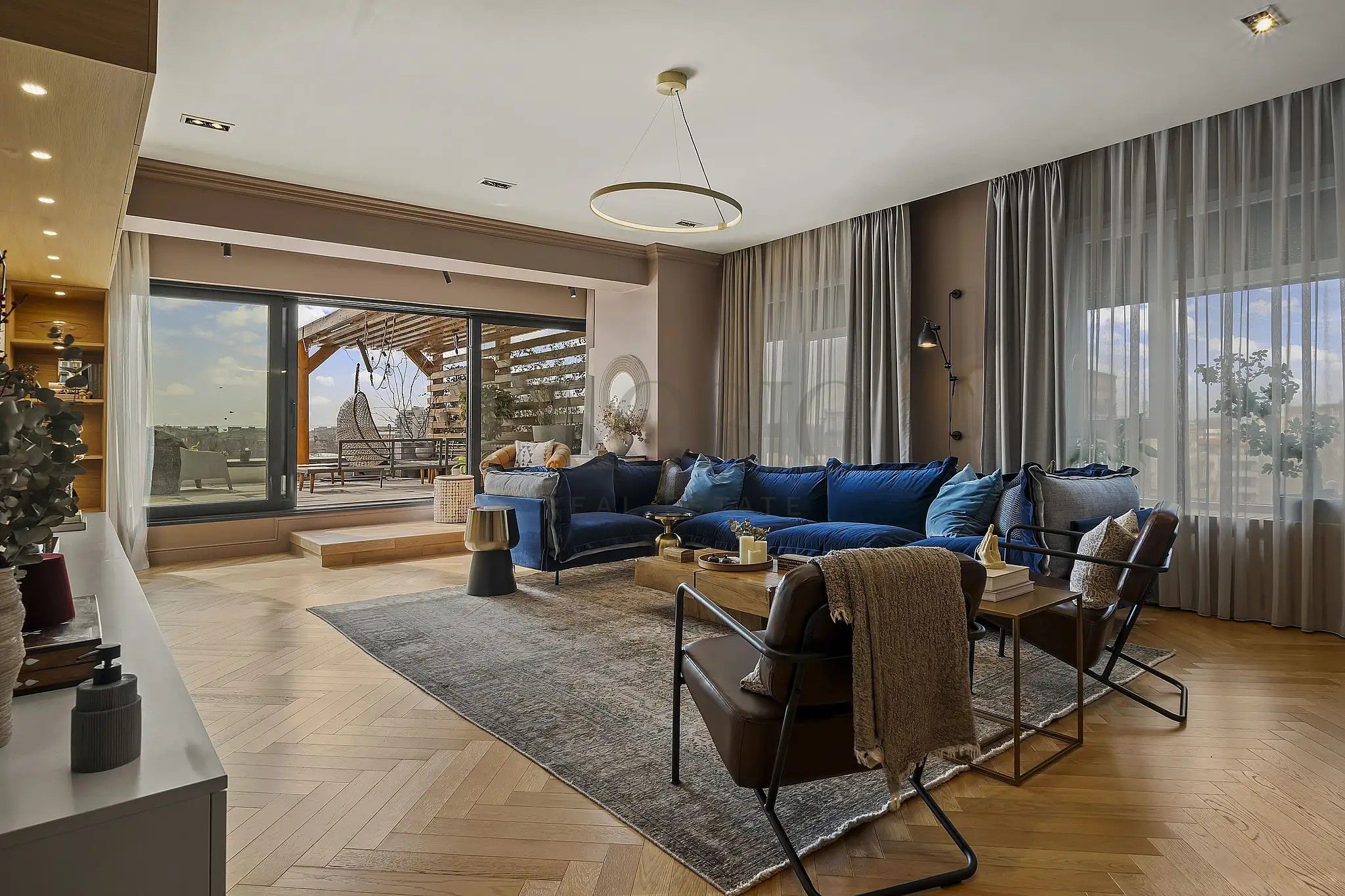Penthouse 4 Camere - Laguna Residence
