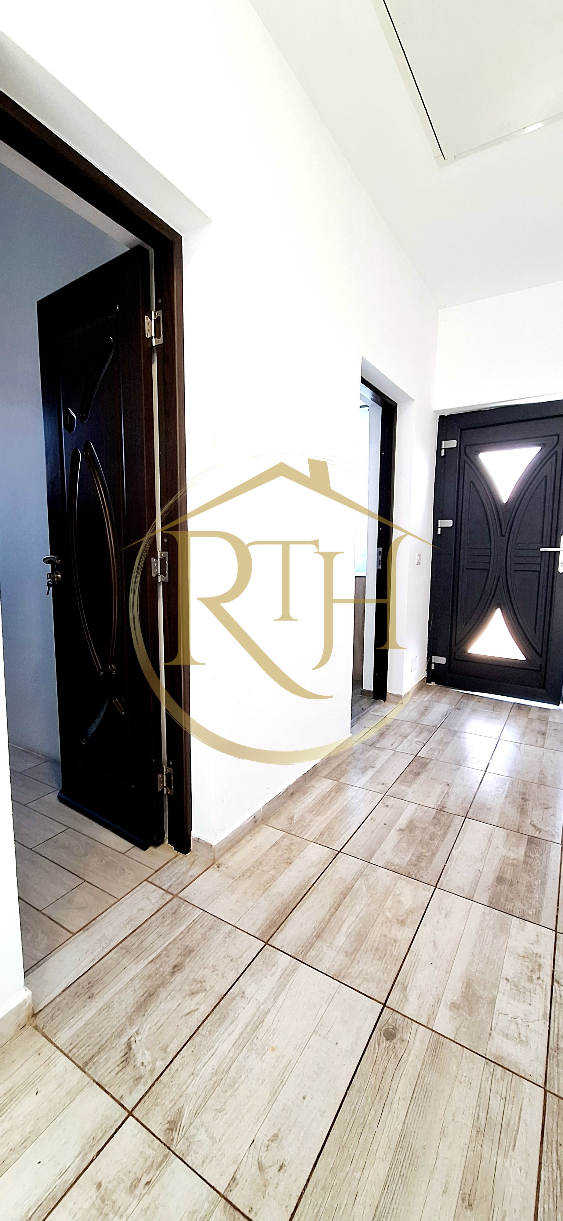 Oferim spre inchiriere casa individuala cu 3 camere, Giroc, Aproape de Primarie — fotografia 6