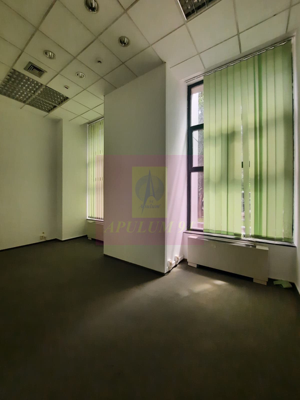 Inchiriere spatiu comercial bd Unirii, vitrina 25ml, stradal — fotografia 3