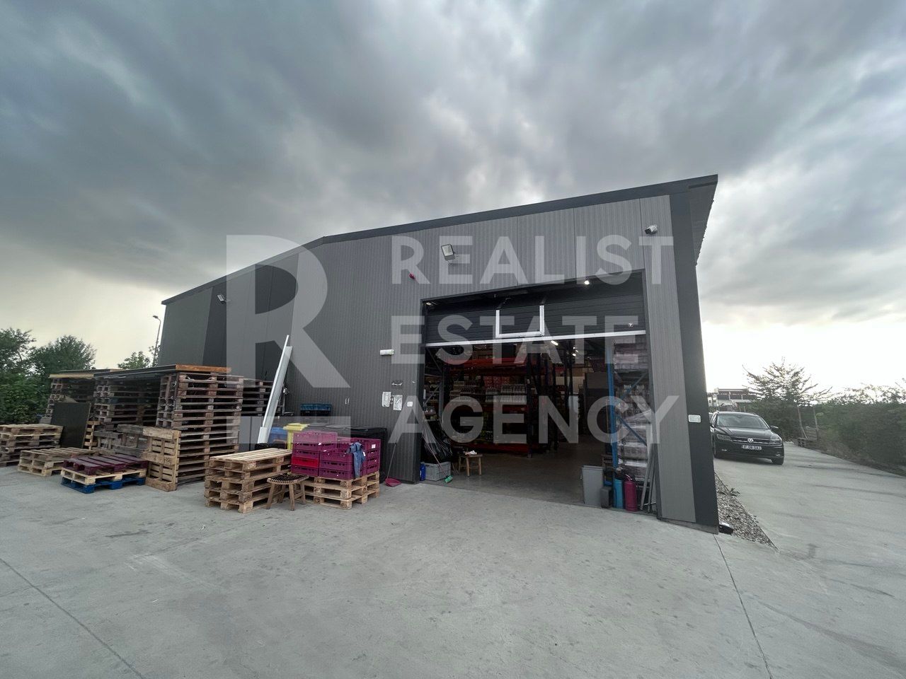 HALĂ INDUSTRIALĂ CU TEMPERATURĂ CONTROLATĂ ȘI TEREN DE 931 MP, OTOPENI — fotografia 4