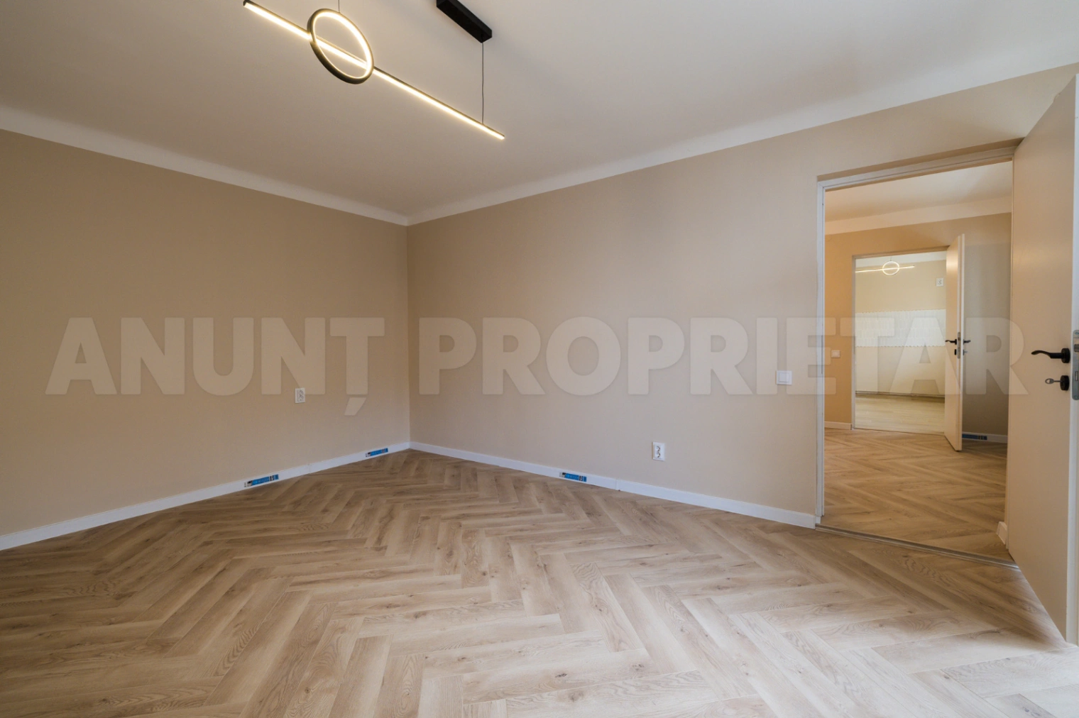 Casă 3 camere de vânzare în Brașov — fotografia 12