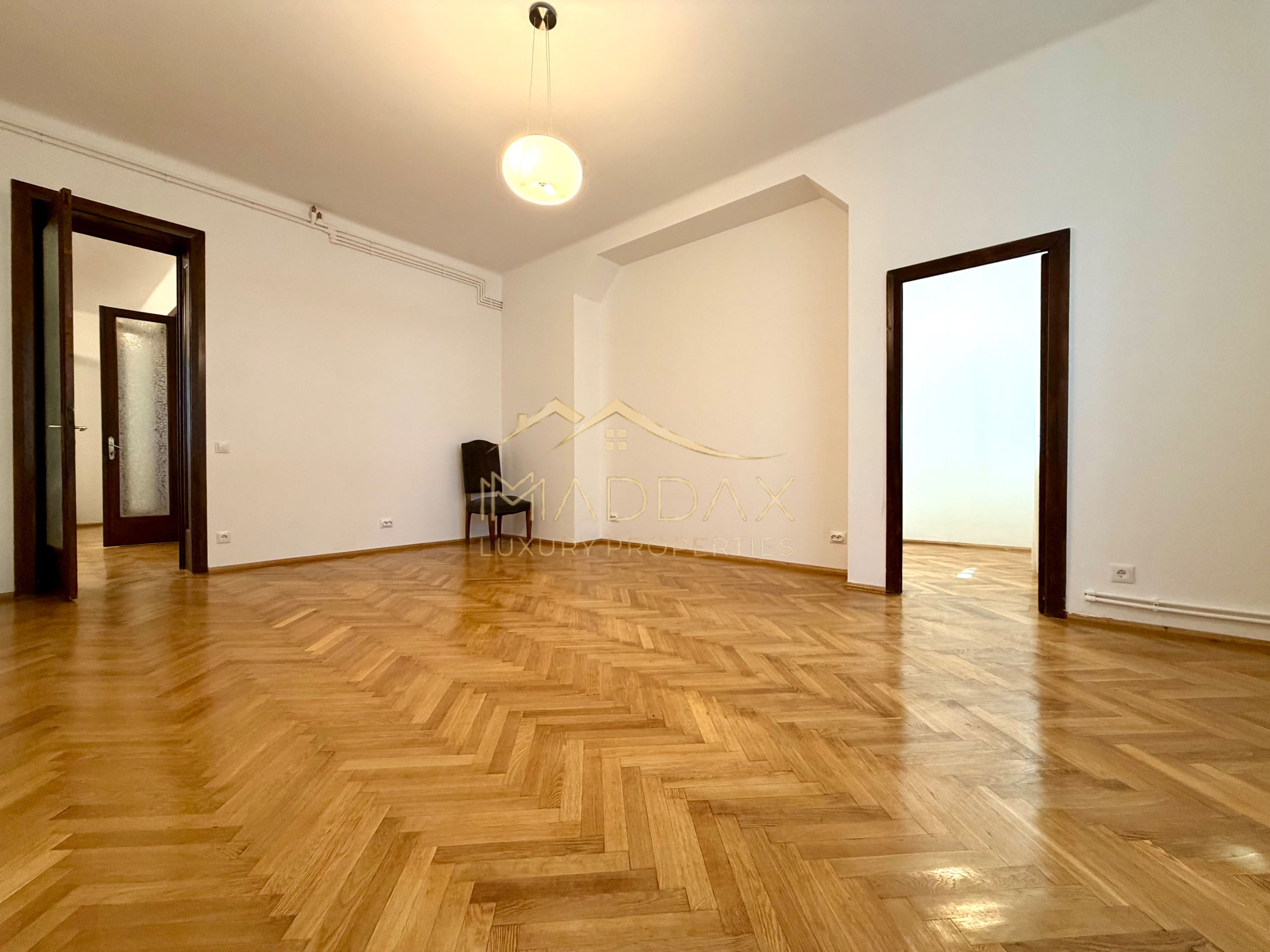 Birou cu 5 camere Unic *160mp* // Zona Eminescu- Polona — fotografia 14