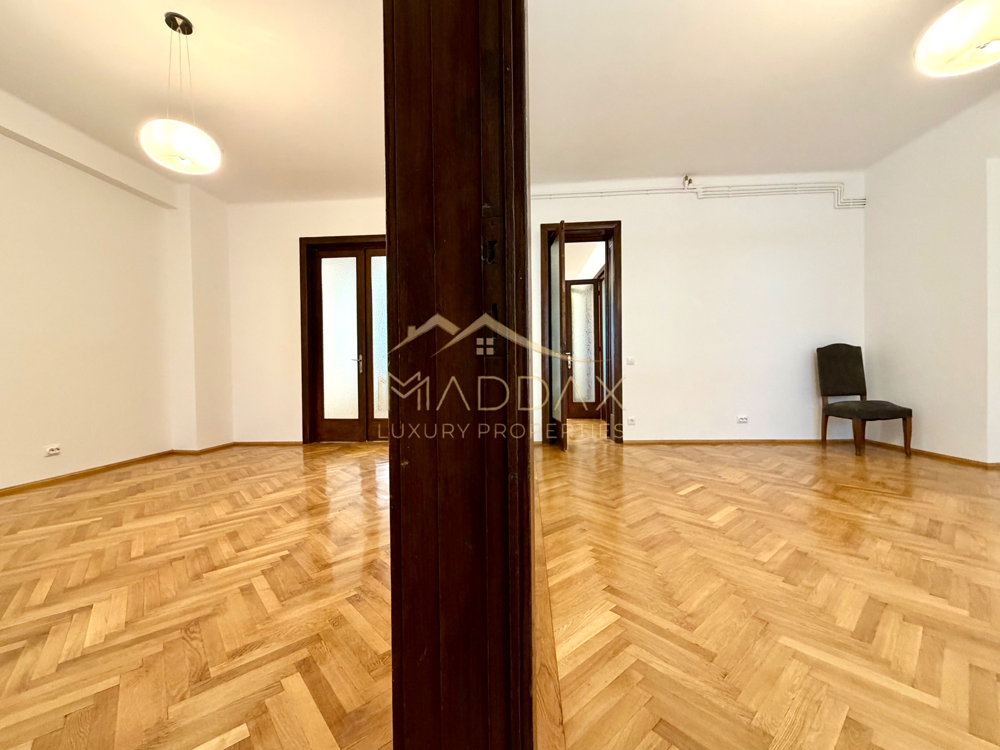 Birou cu 5 camere Unic *160mp* // Zona Eminescu- Polona — fotografia 15