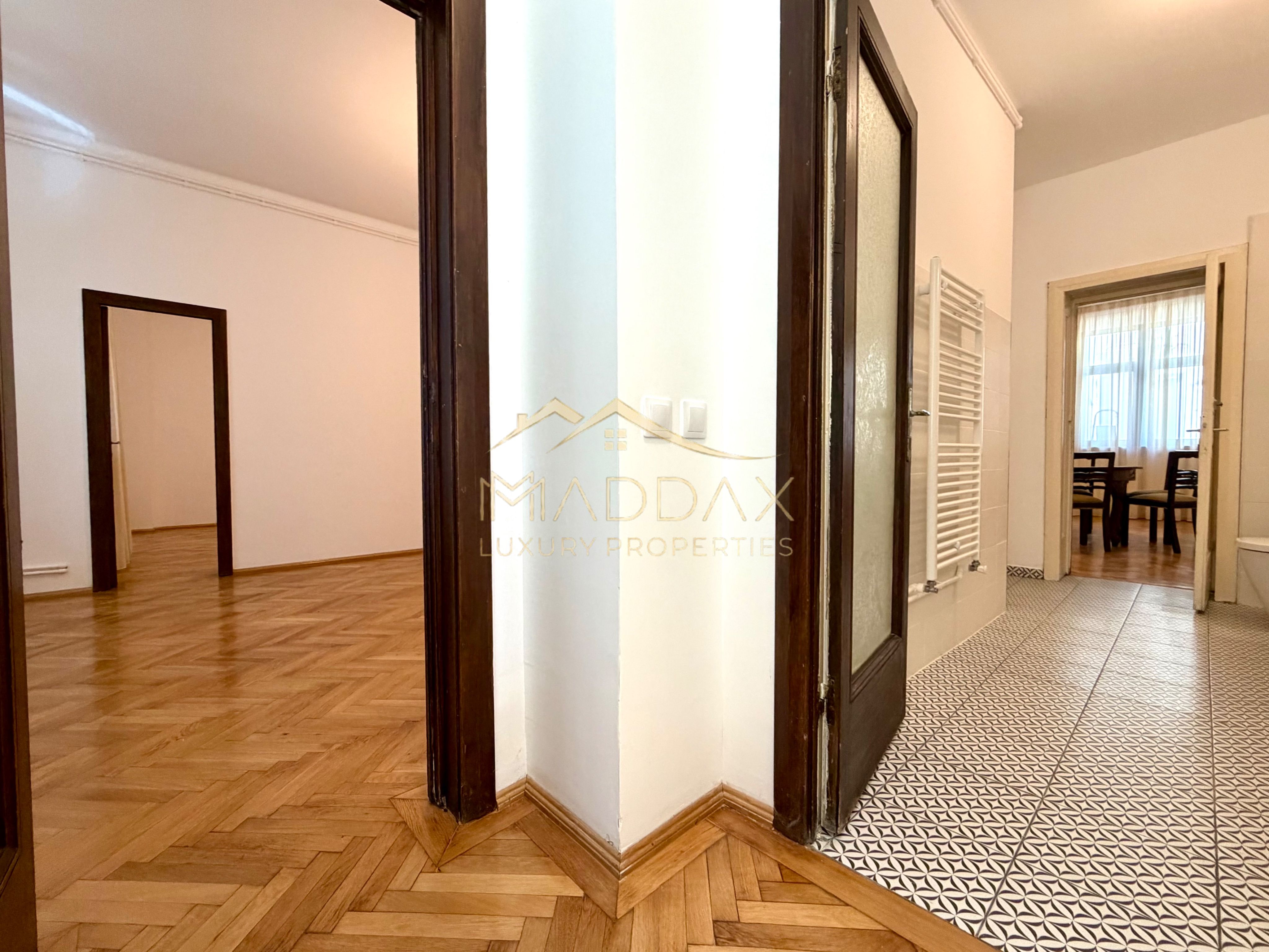 Birou cu 5 camere Unic *160mp* // Zona Eminescu- Polona — fotografia 18