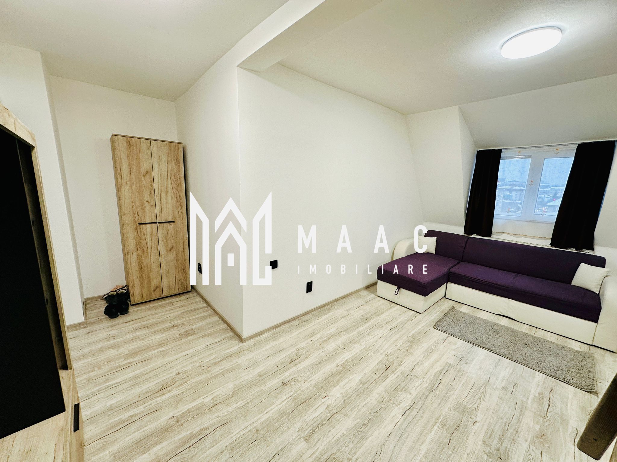 Mansardă pe două niveluri – 45 mp utili – Str. Semaforului, Vasile Aaron, Sibiu