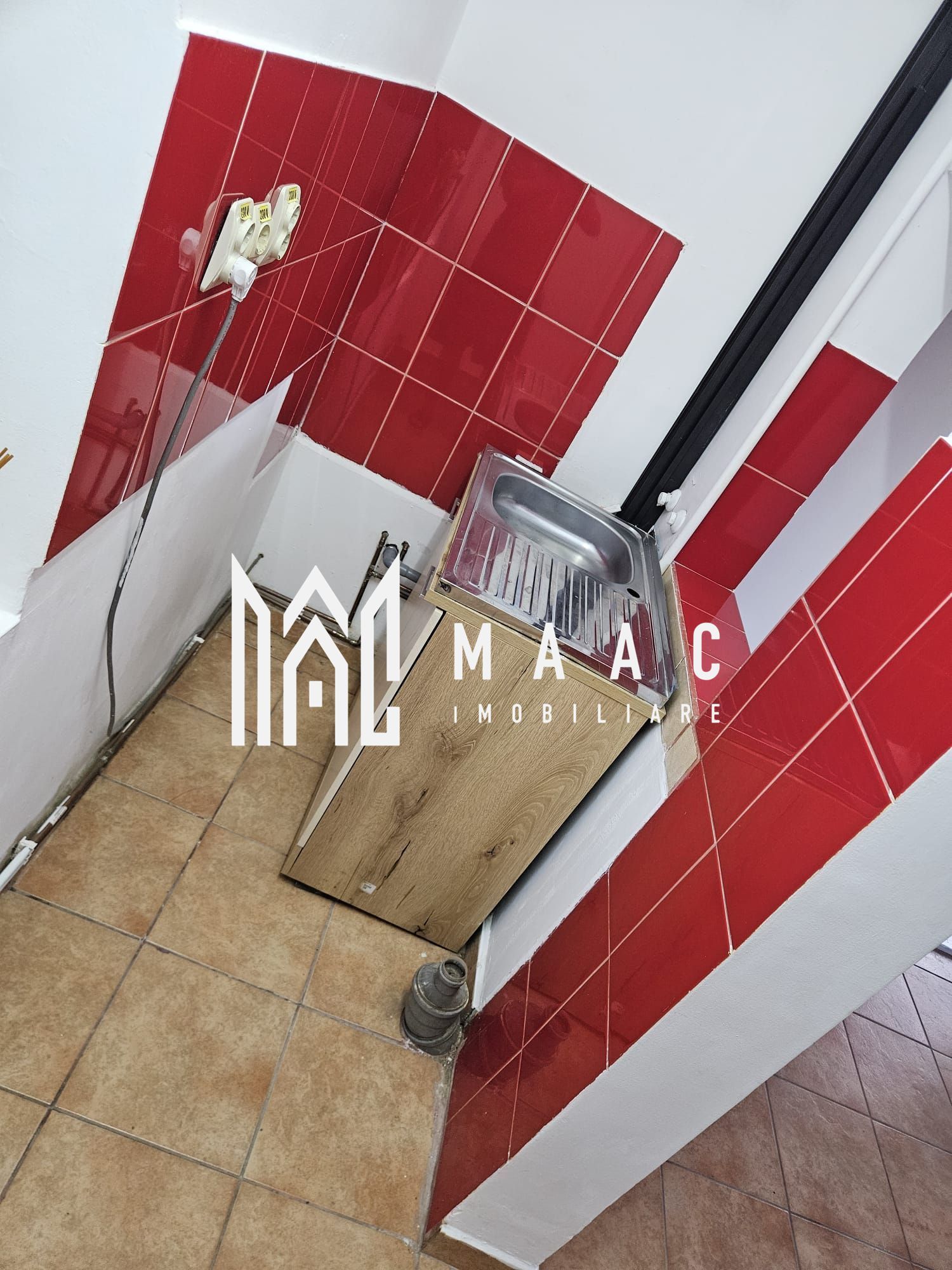 Spațiu comercial 60 mp | Calea Dumbrăvii, Sibiu | acces direct din stradă — fotografia 2
