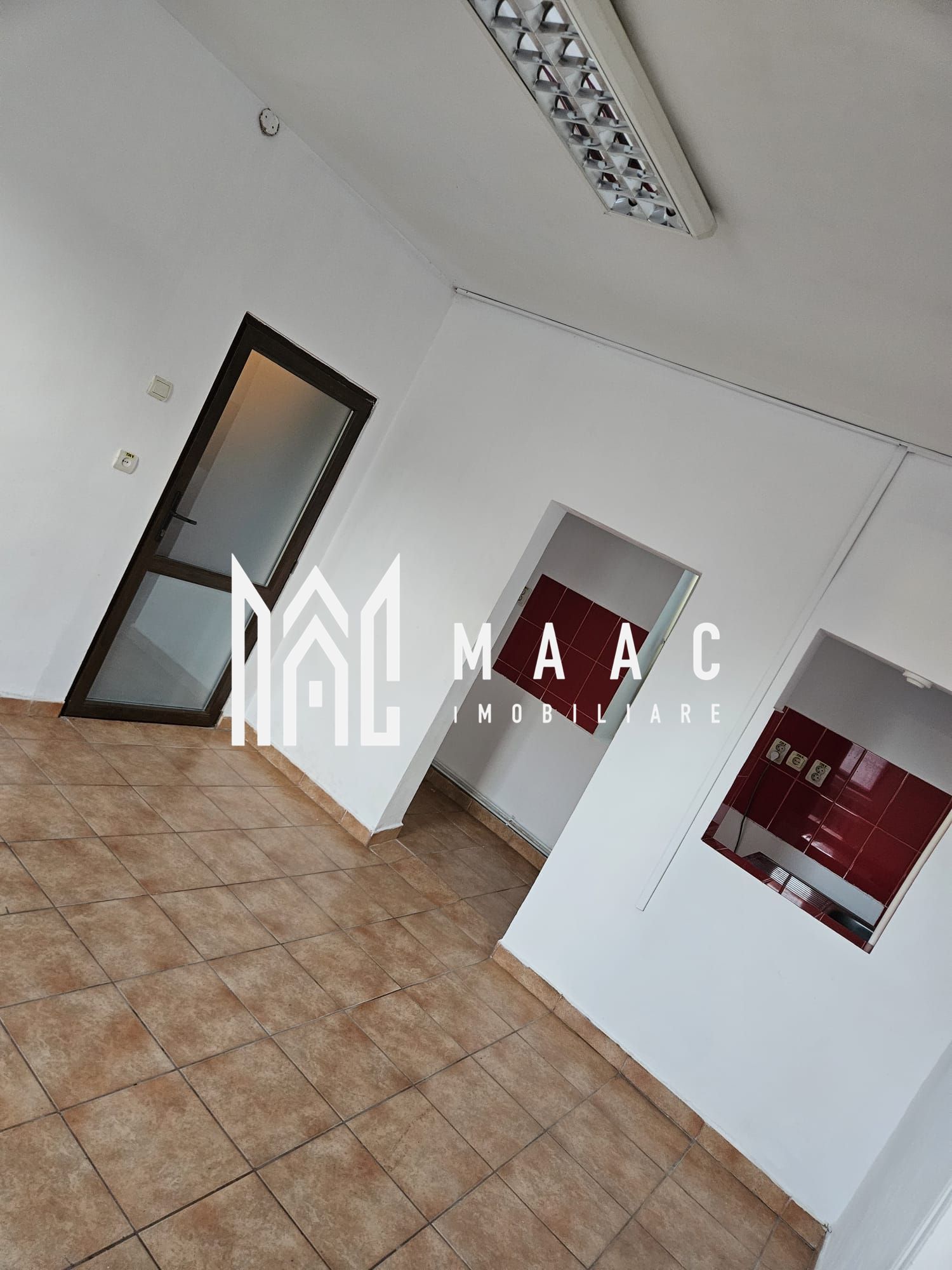 Spațiu comercial 60 mp | Calea Dumbrăvii, Sibiu | acces direct din stradă — fotografia 3