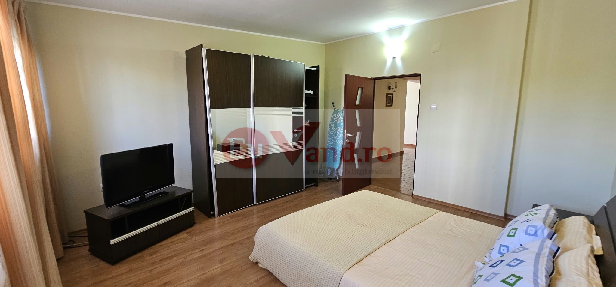 Spațiu - apartament 5 camere de închiriat – 160 mp - Micro 20 – zona BKO — fotografia 2
