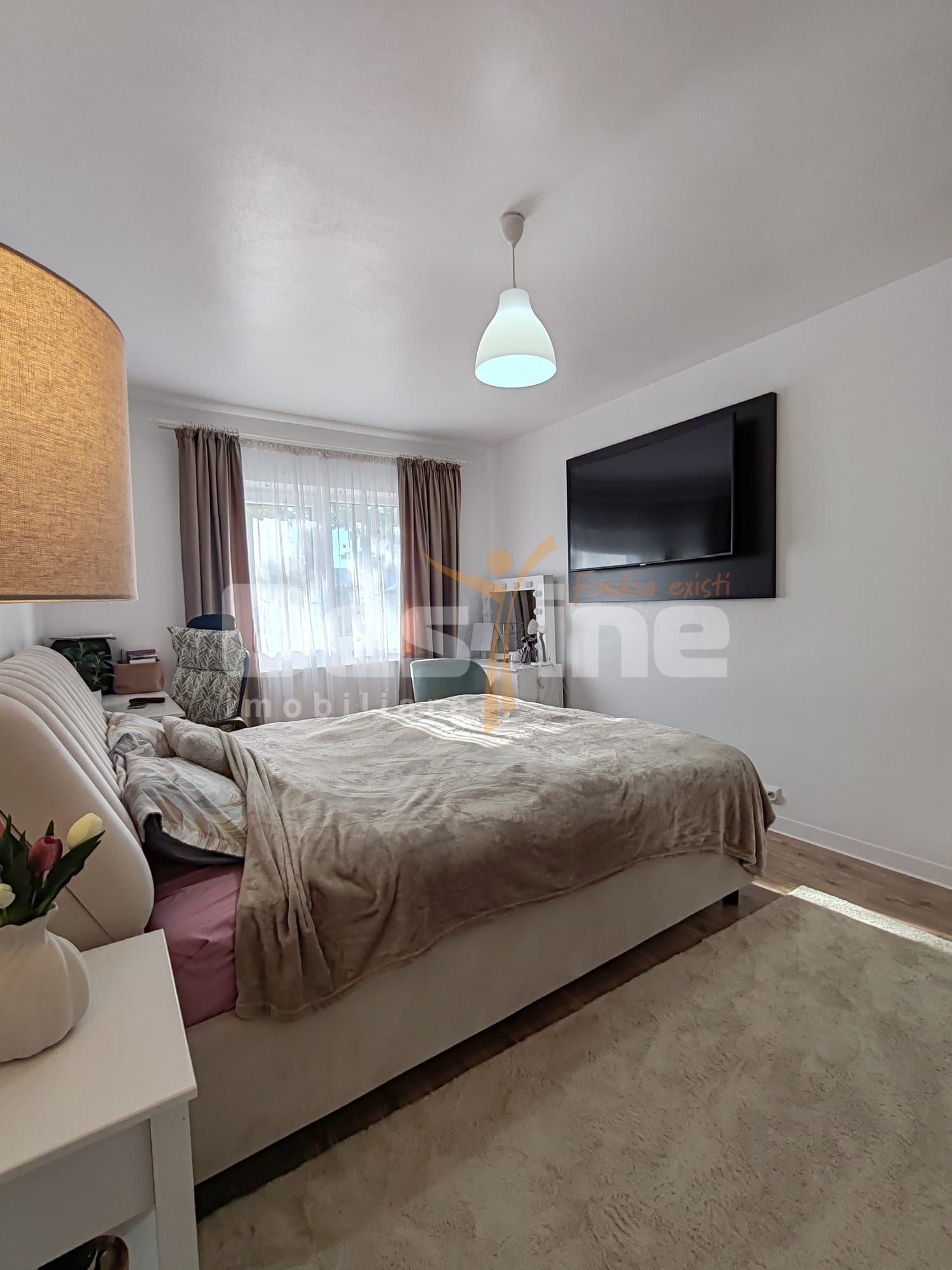 Apartament cu 3 camere, renovat și mobilat complet – Zona Gară, Vaslui — fotografia 4