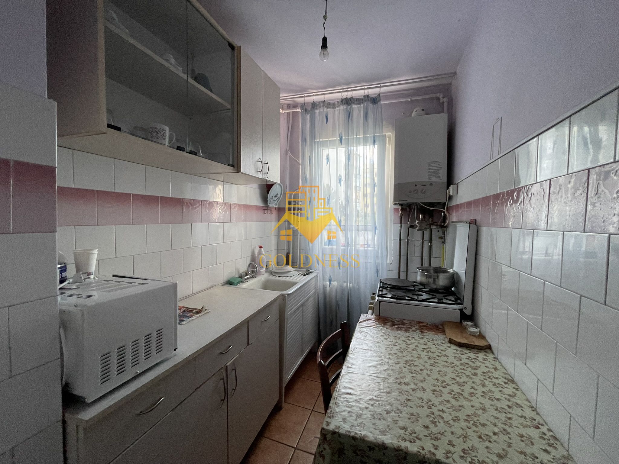 3 camere de renovat| Academia de Muzica, Bucium|  Manastur, etaj 3/4 | — fotografia 4