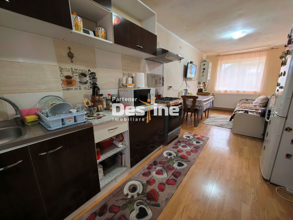 Apartament 2 camere 68 mp + 300mp curte, terasă și beci CUG — fotografia 5