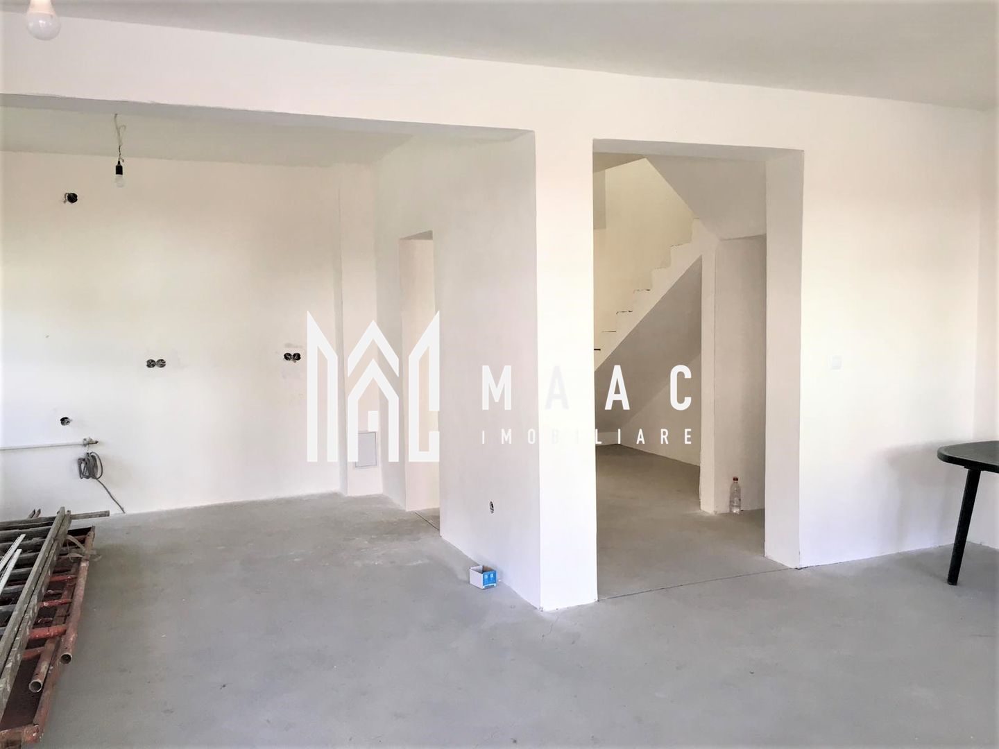 Casa cuplata | Curte proprie | 4 camere | Selimbar