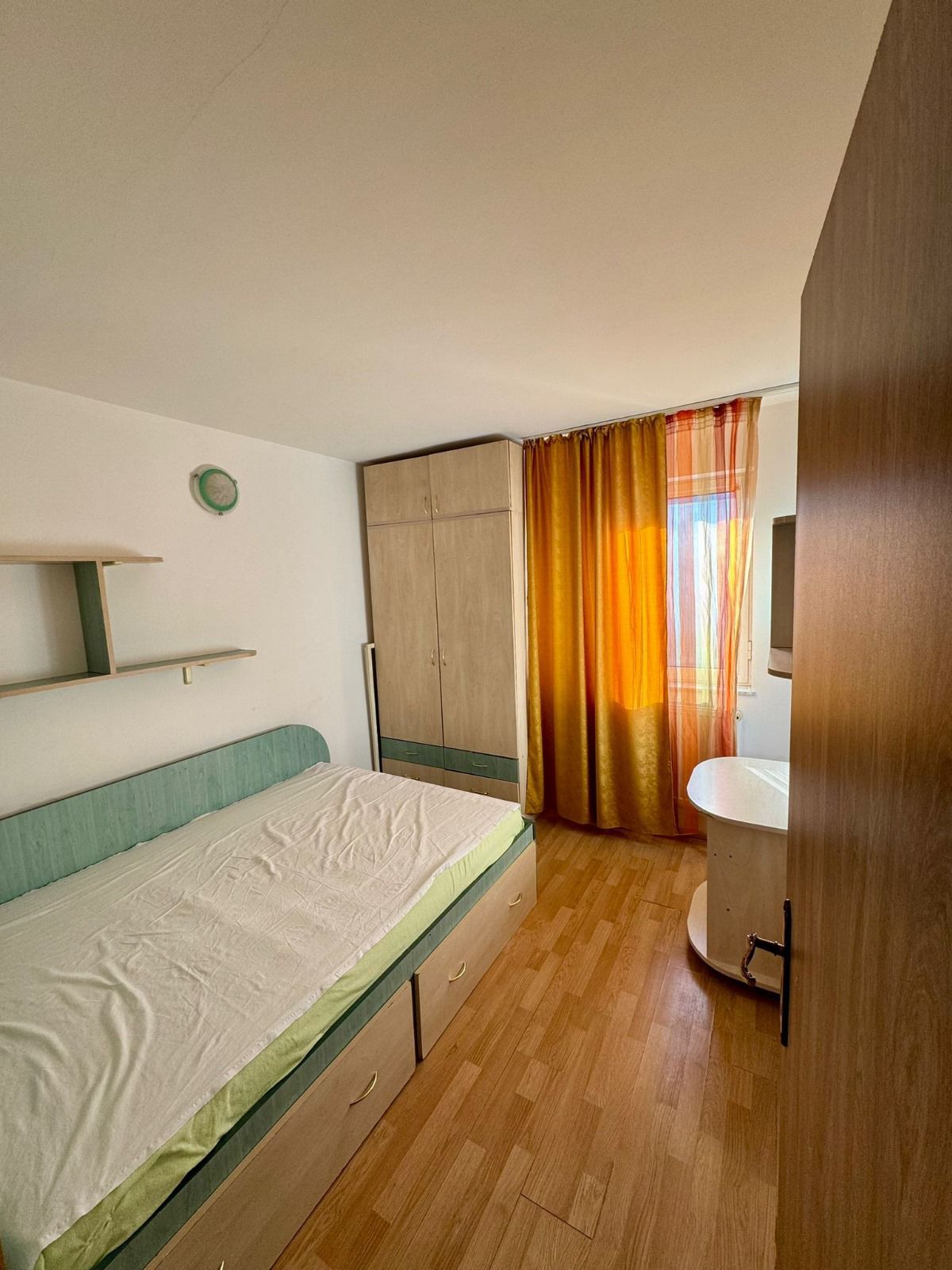 Podu Ros - Apartament 3 camere semidecomandat, MOBILAT și UTILAT — fotografia 6