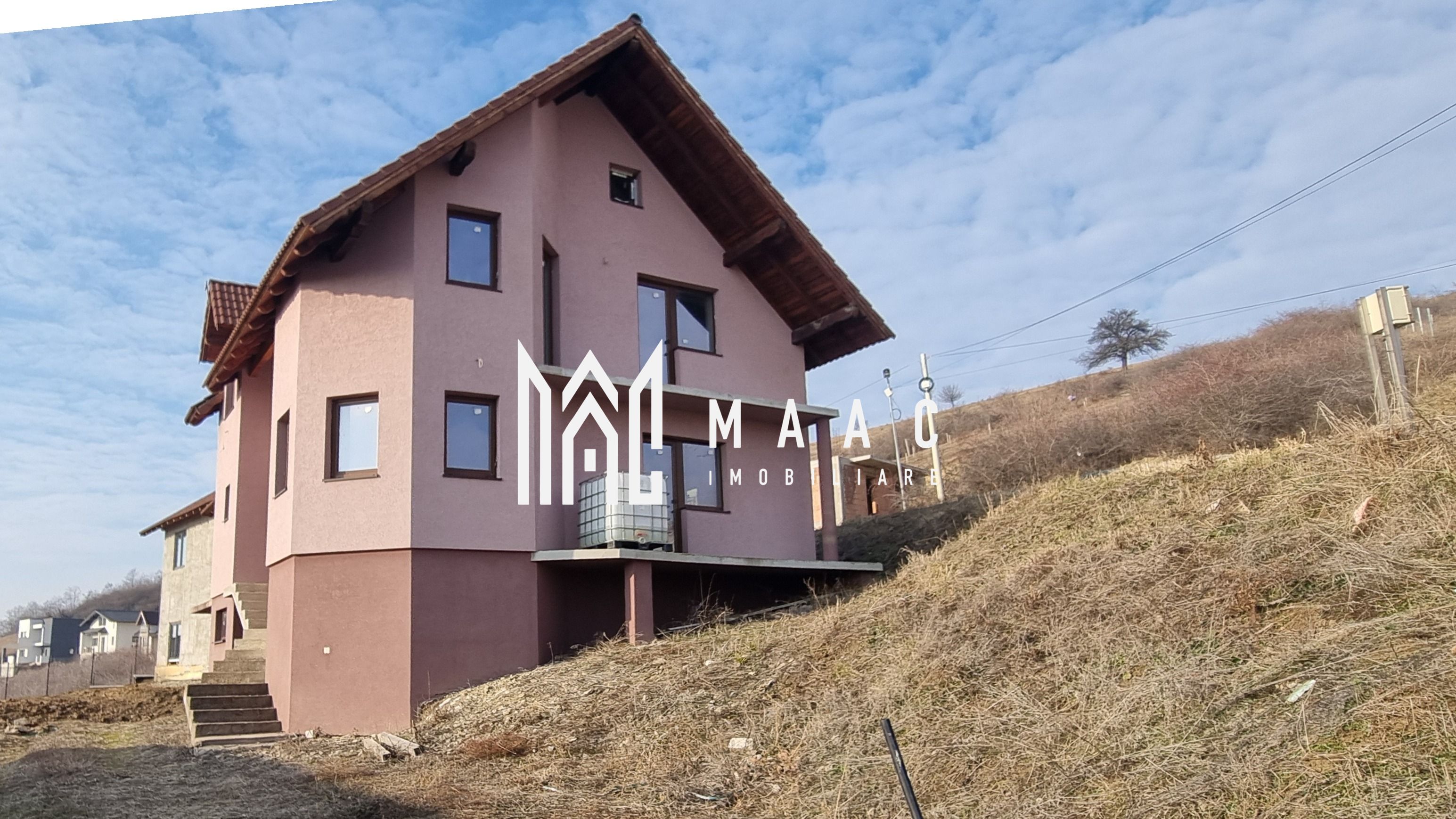 Casă 5 camere I Garaj I Teren 450mp I Șura Mare — fotografia 3