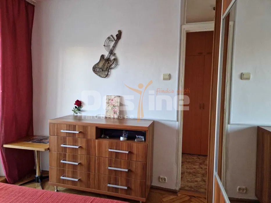 Apartament 3 camere la etaj intermediar, cu loc de parcare, zona Astra — fotografia 4