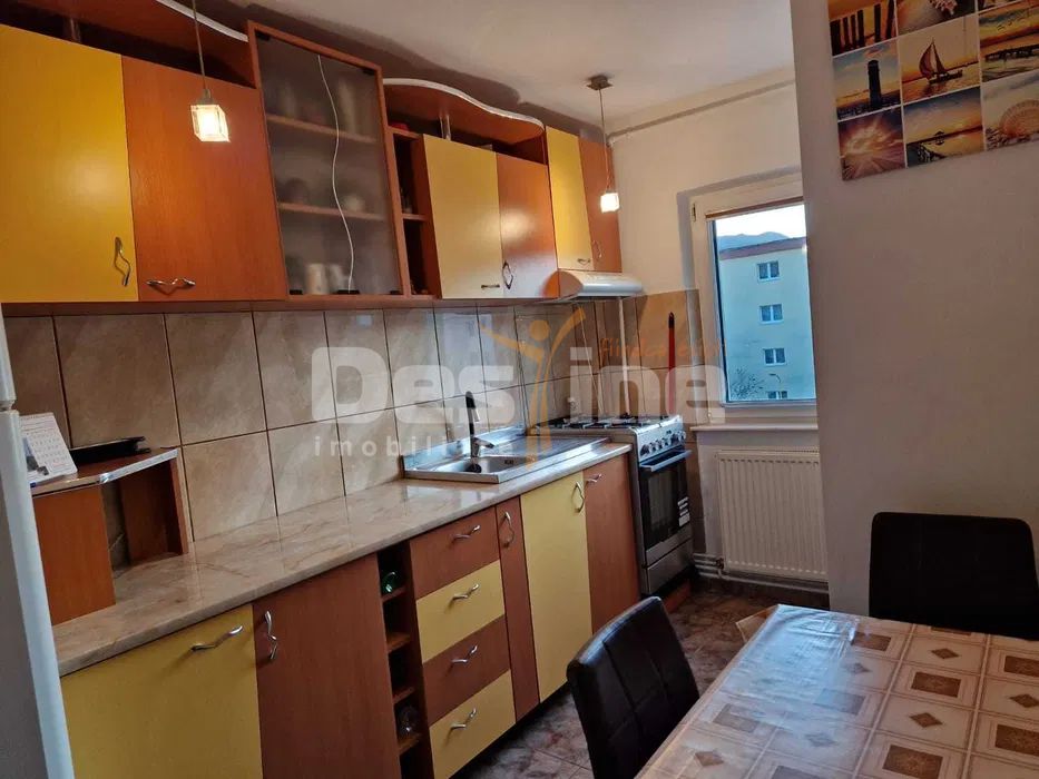 Apartament 3 camere la etaj intermediar, cu loc de parcare, zona Astra — fotografia 6