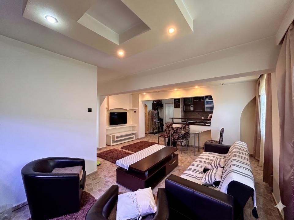 Apartament 3 camere, 2 bai, centrala proprie, Bd. Bucuresti, Ploiesti — fotografia 3