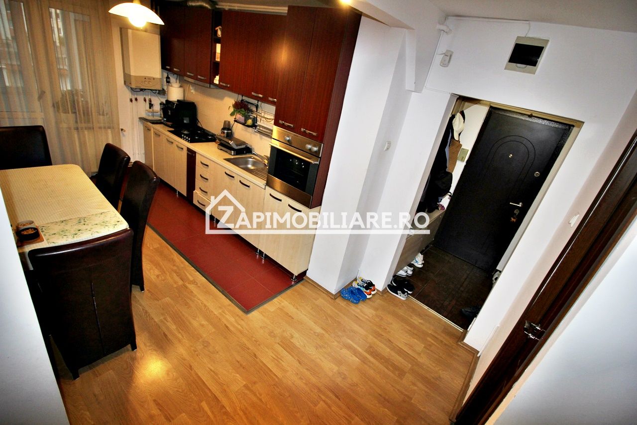 Apartament 3 camere,2 bai,pivnită,70mp,cartier Tudor,mobilat — fotografia 11