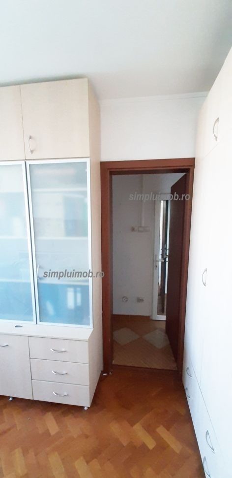 Apartament 3 camere - Zona Giurgiului — fotografia 11