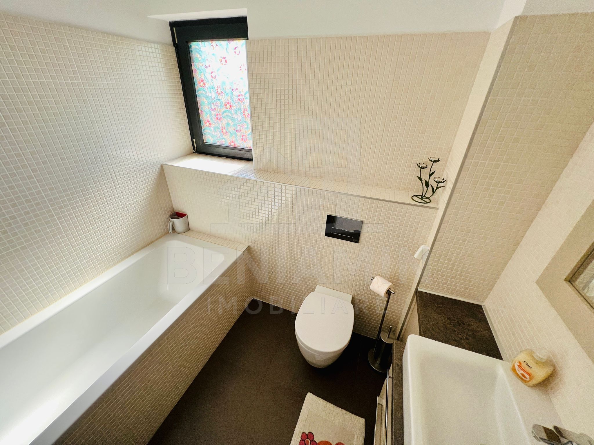 New-Penthouse-Exclusivist-Mobilat-Utilat-Modern-Parcare-Rooftop 190mp — fotografia 6