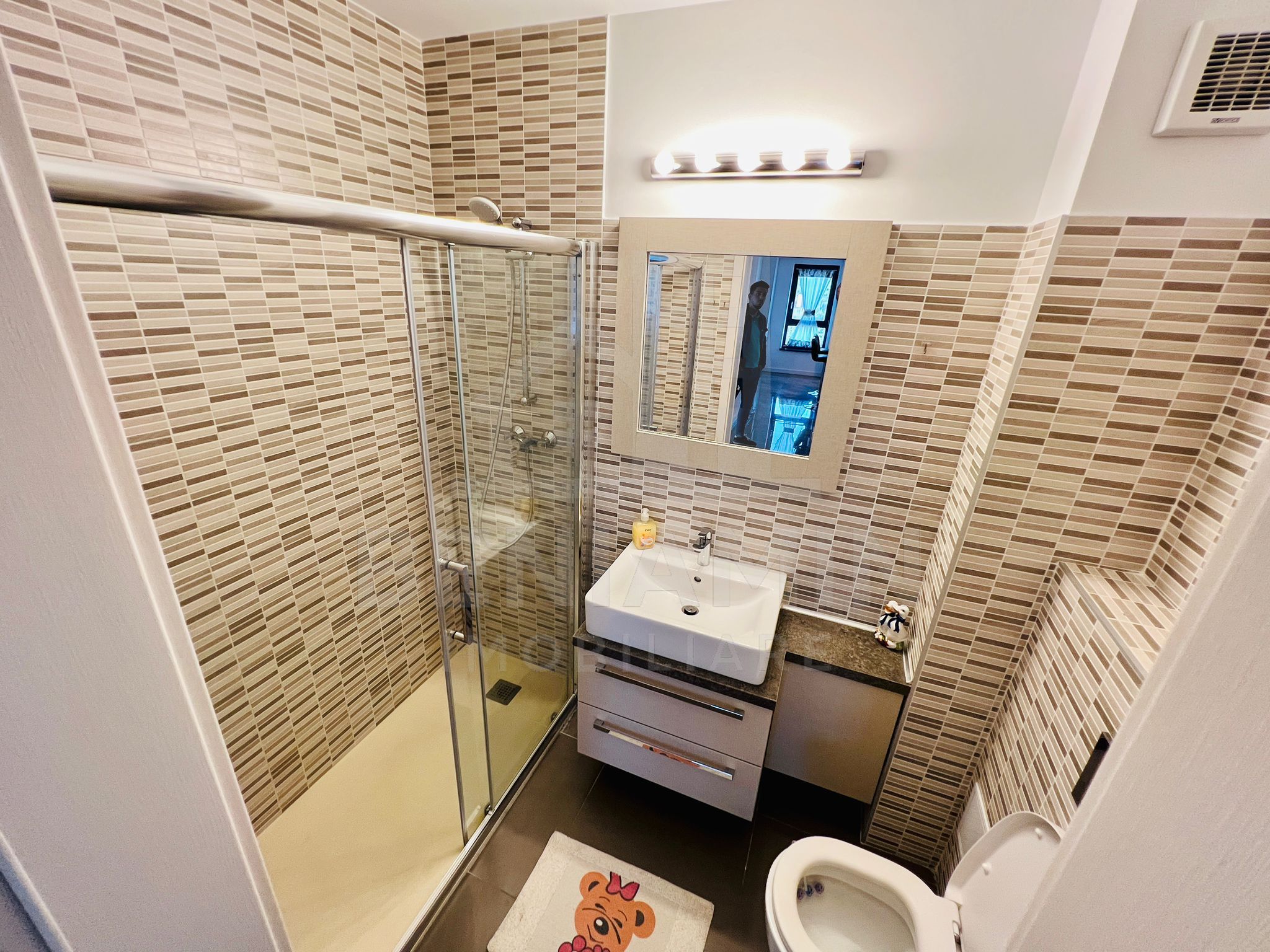 New-Penthouse-Exclusivist-Mobilat-Utilat-Modern-Parcare-Rooftop 190mp — fotografia 7