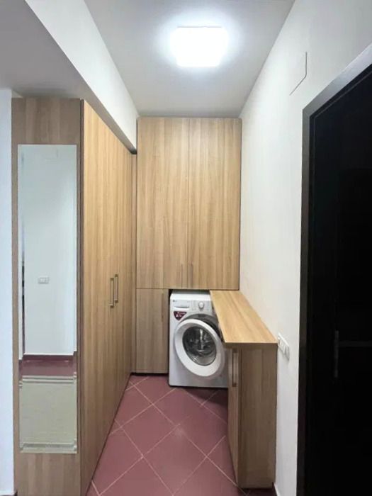 Un apartament care bifează exact ce contează spațiu lumină liniște și parcare — fotografia 5