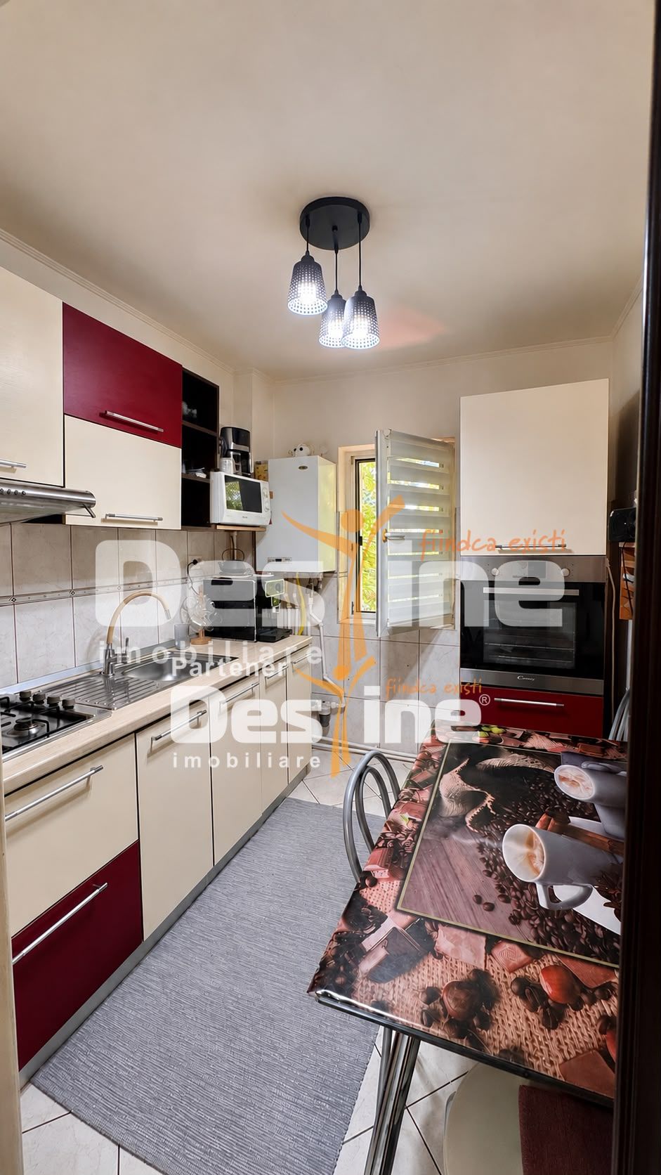 Apartament cu 3 camere, semidecomandat - aproape de centru — fotografia 7