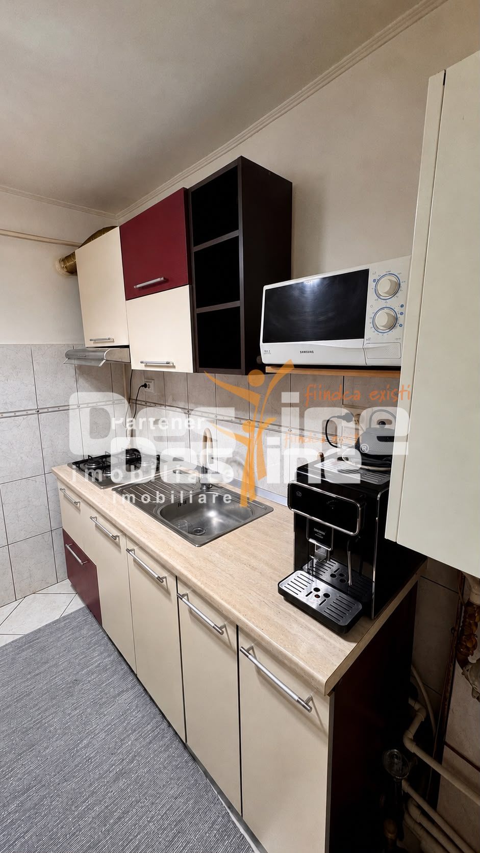 Apartament cu 3 camere, semidecomandat - aproape de centru — fotografia 8