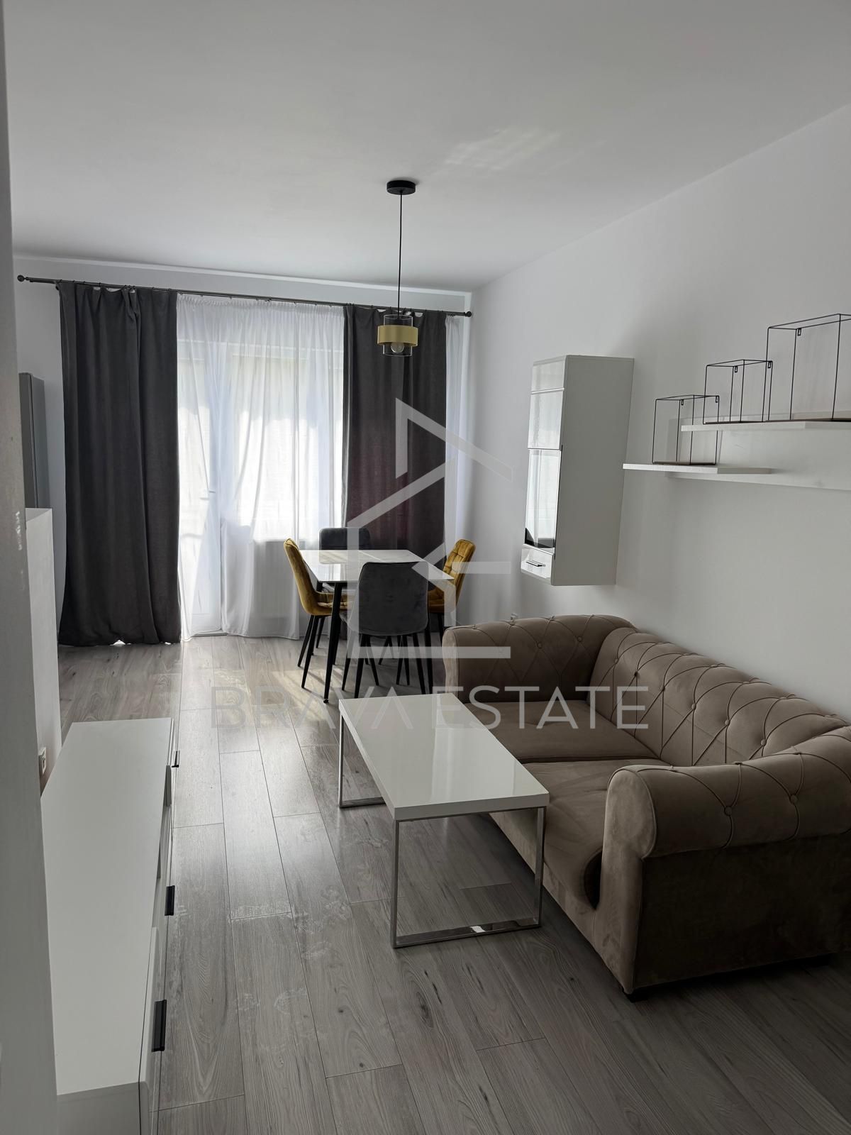 Apartament o cameră, 37mp, balcon, parcare subterană , zona Terra — fotografia 4