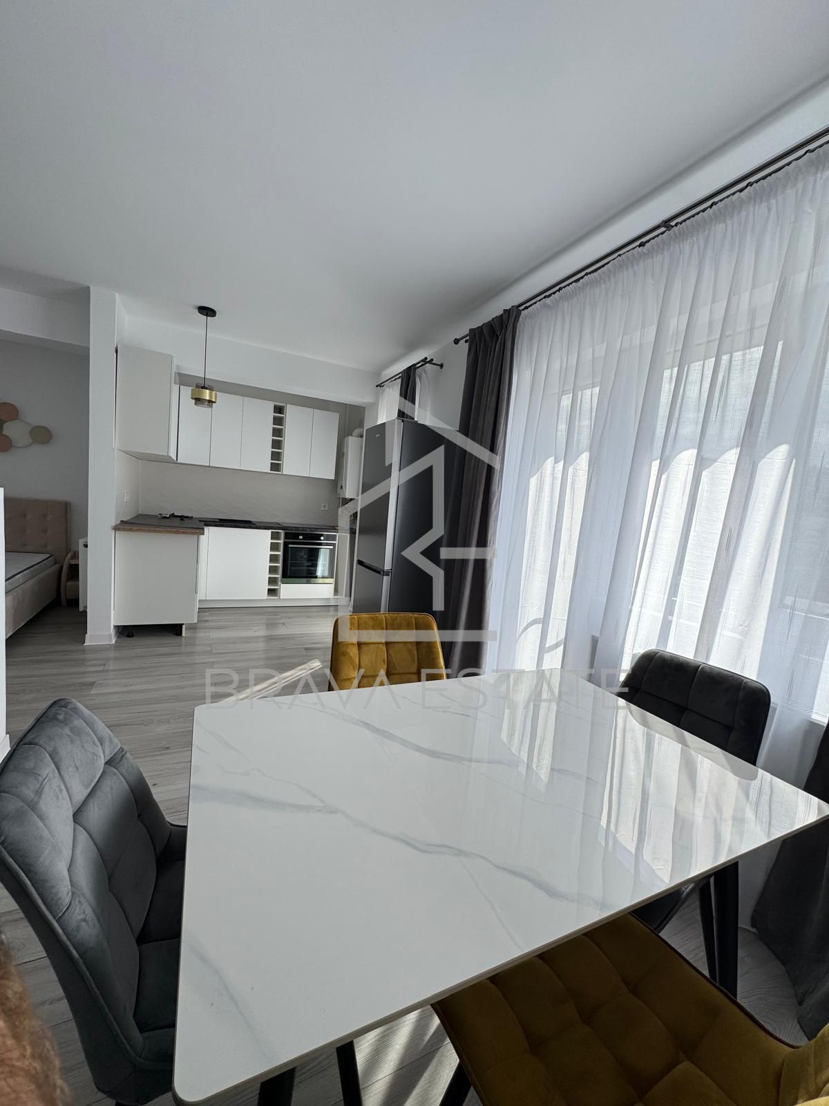 Apartament o cameră, 37mp, balcon, parcare subterană , zona Terra — fotografia 6
