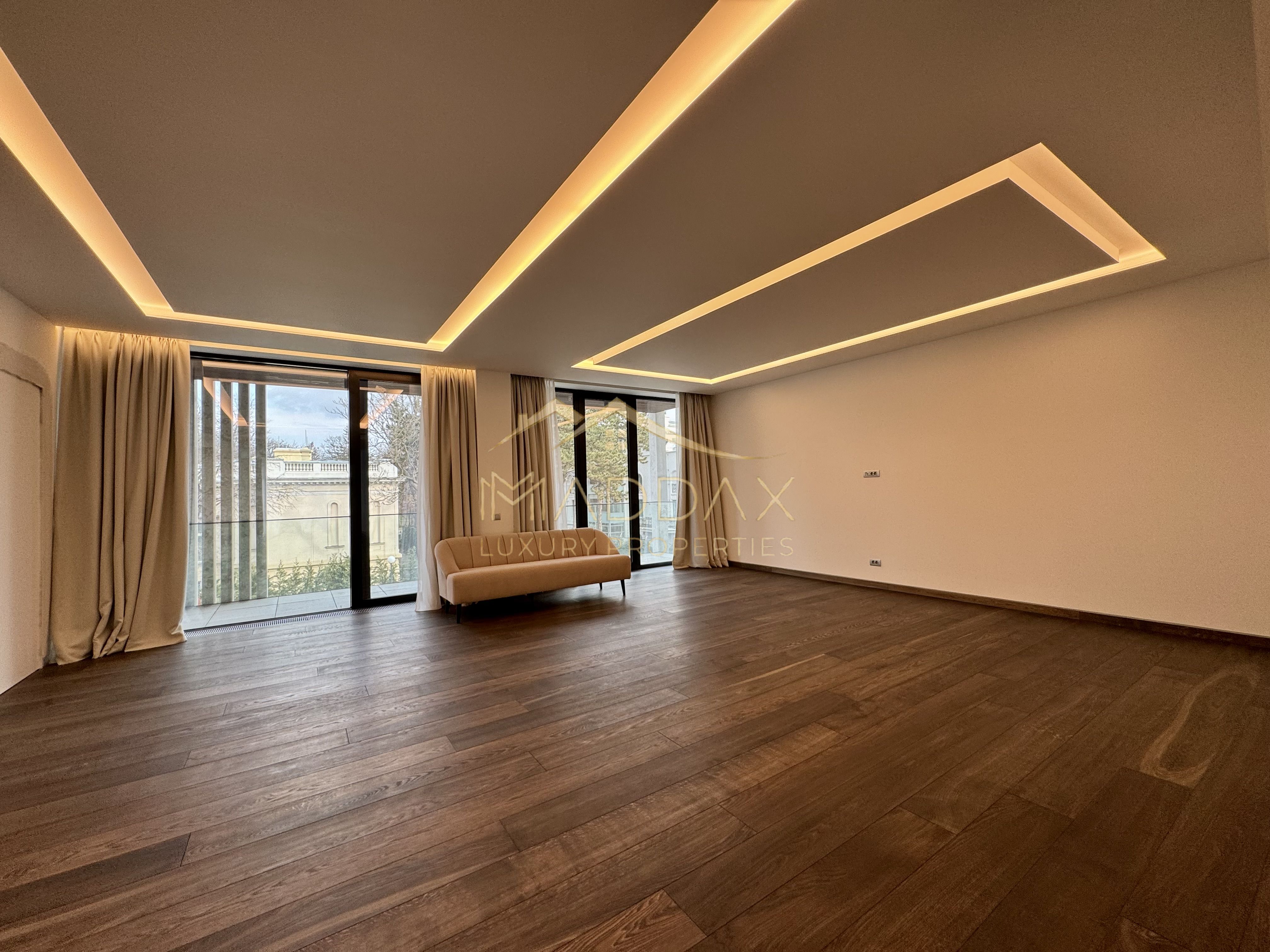 Penthouse cu 5 Camere *400mpc* / 67mp terasa / View 360 / Bd. Kiseleff — fotografia 3