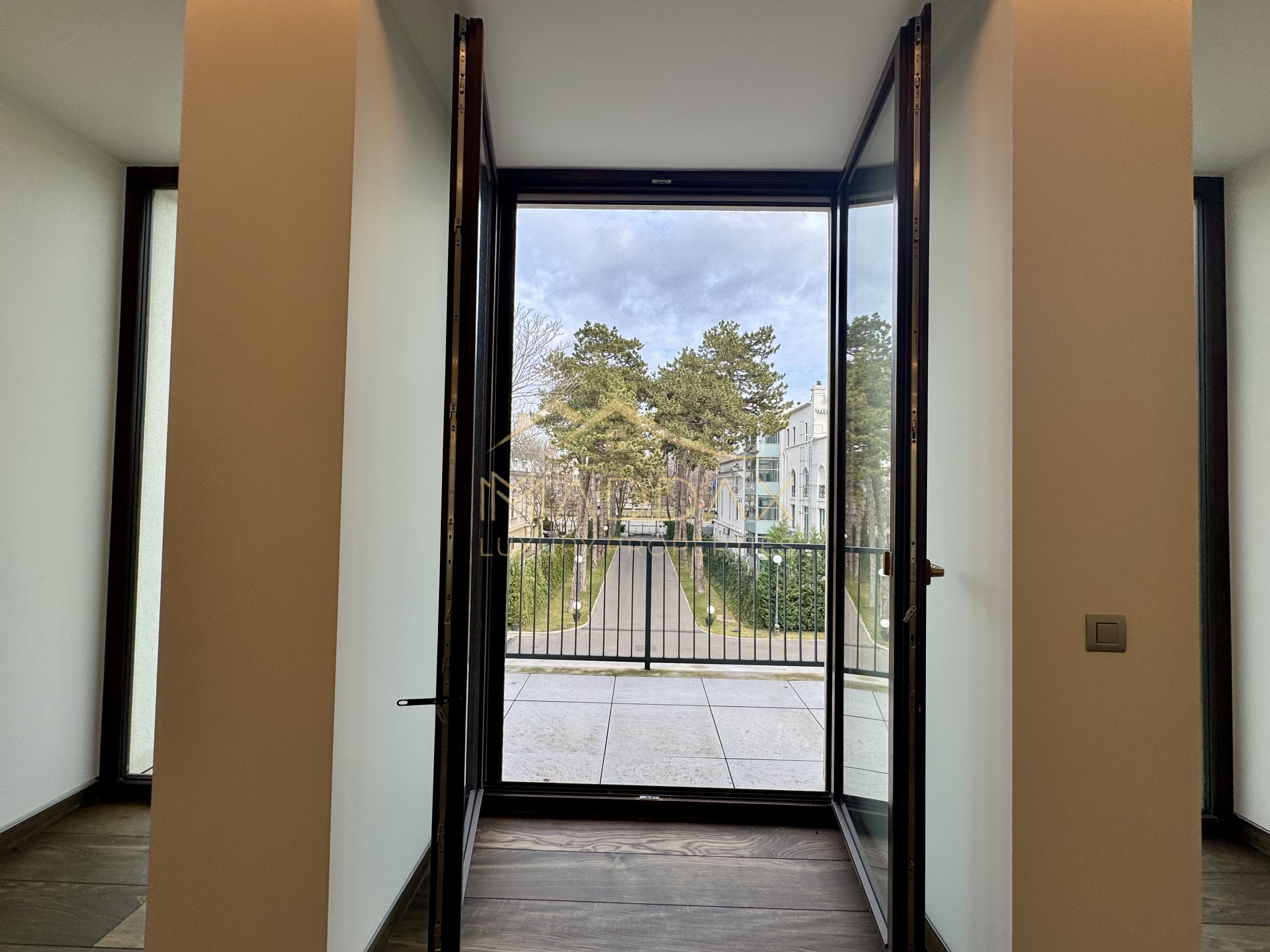 Penthouse cu 5 Camere *400mpc* / 67mp terasa / View 360 / Bd. Kiseleff — fotografia 36