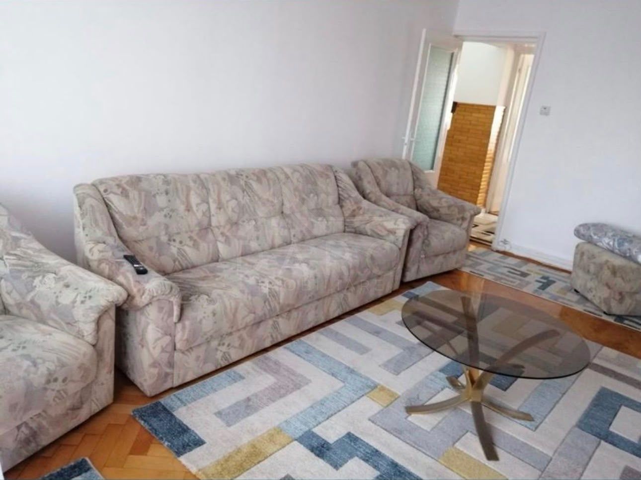 De închiriat apartament cu 2 camere - Sângeorgiu de Mureș — fotografia 2