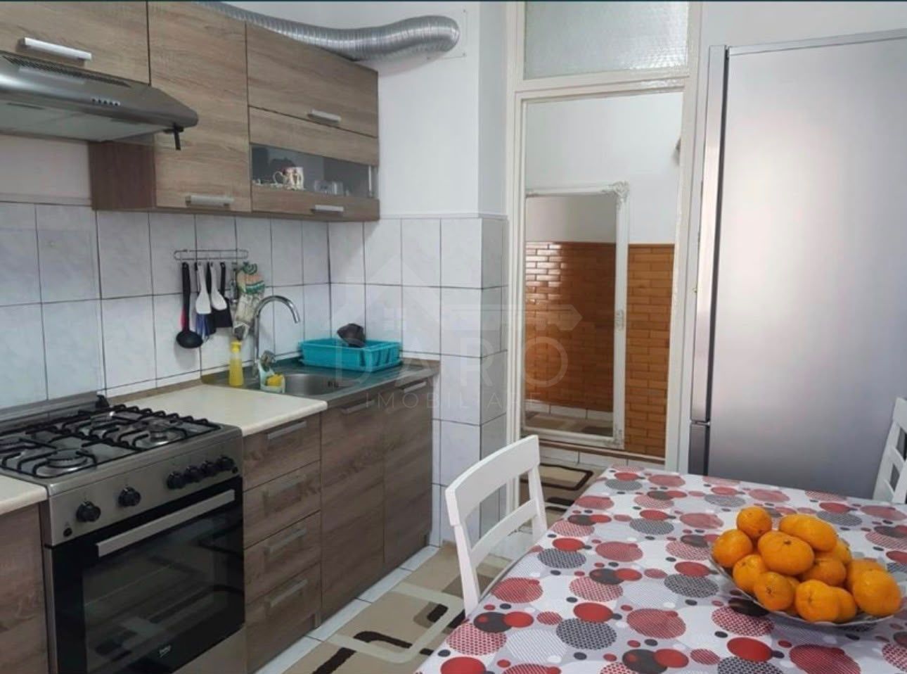 De închiriat apartament cu 2 camere - Sângeorgiu de Mureș — fotografia 6
