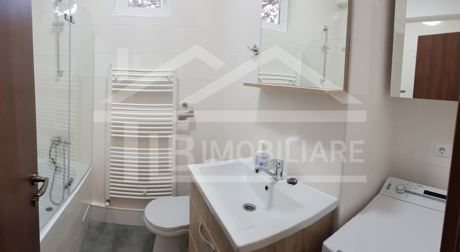 Apartament cu 4 camere, 75mp, Zona Semicentrala — fotografia 9