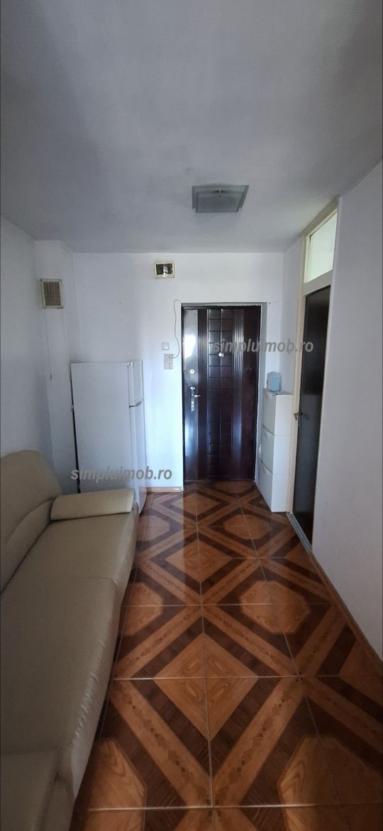 DECOMANDATA-OPORTUNITATE – GARSONIERĂ 40 MP, METROU LA 5 MINUTE — fotografia 4