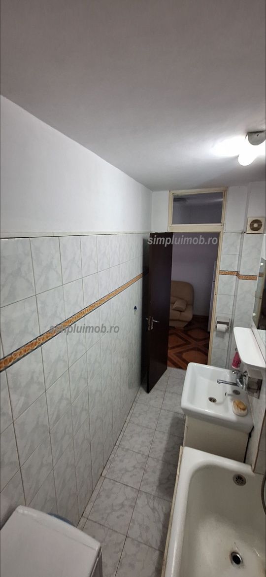DECOMANDATA-OPORTUNITATE – GARSONIERĂ 40 MP, METROU LA 5 MINUTE — fotografia 7