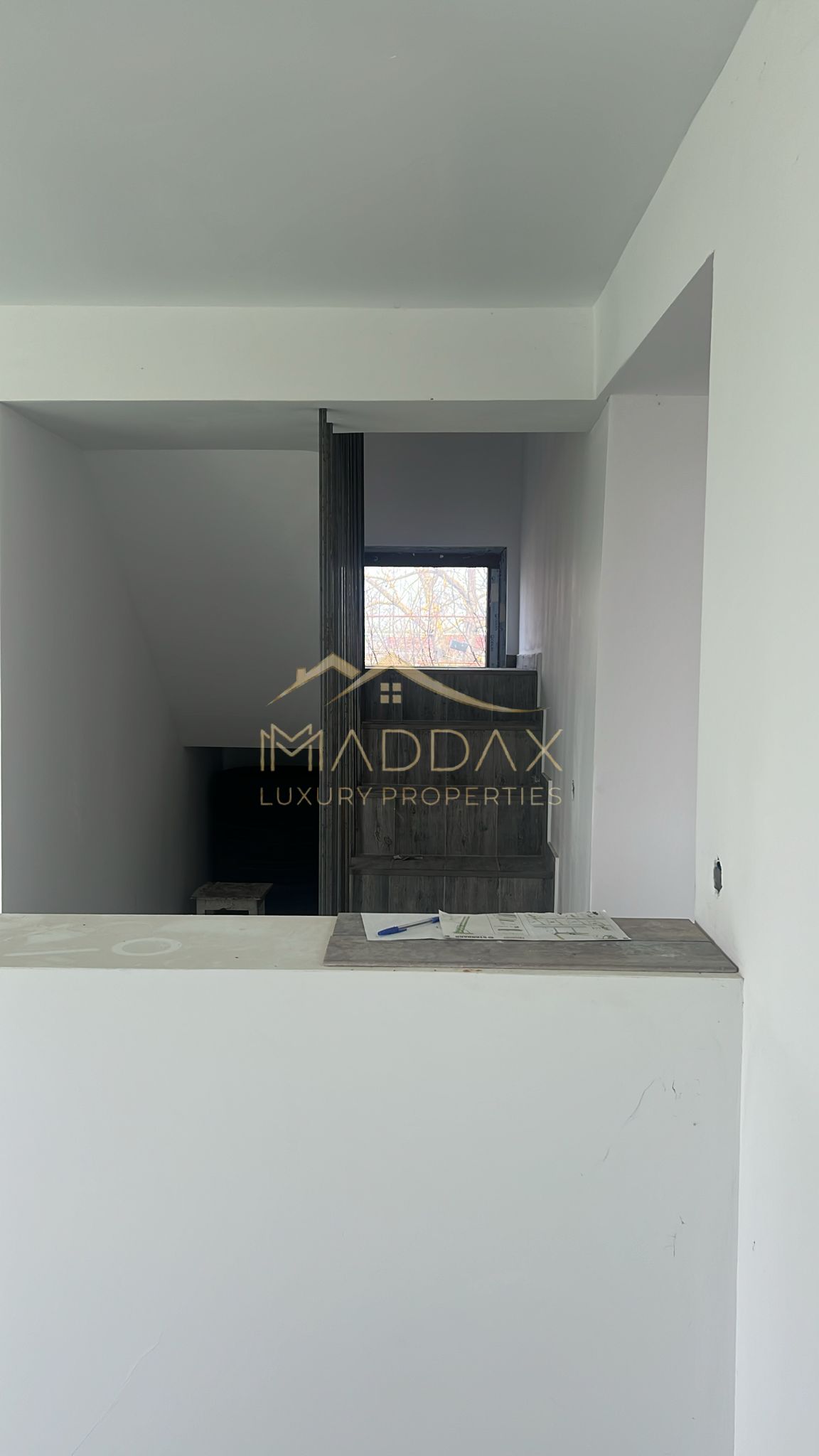 Vila moderna 4 camere // 114 // teren 440mp / Tunari/ Localitatea Dimieni — fotografia 7