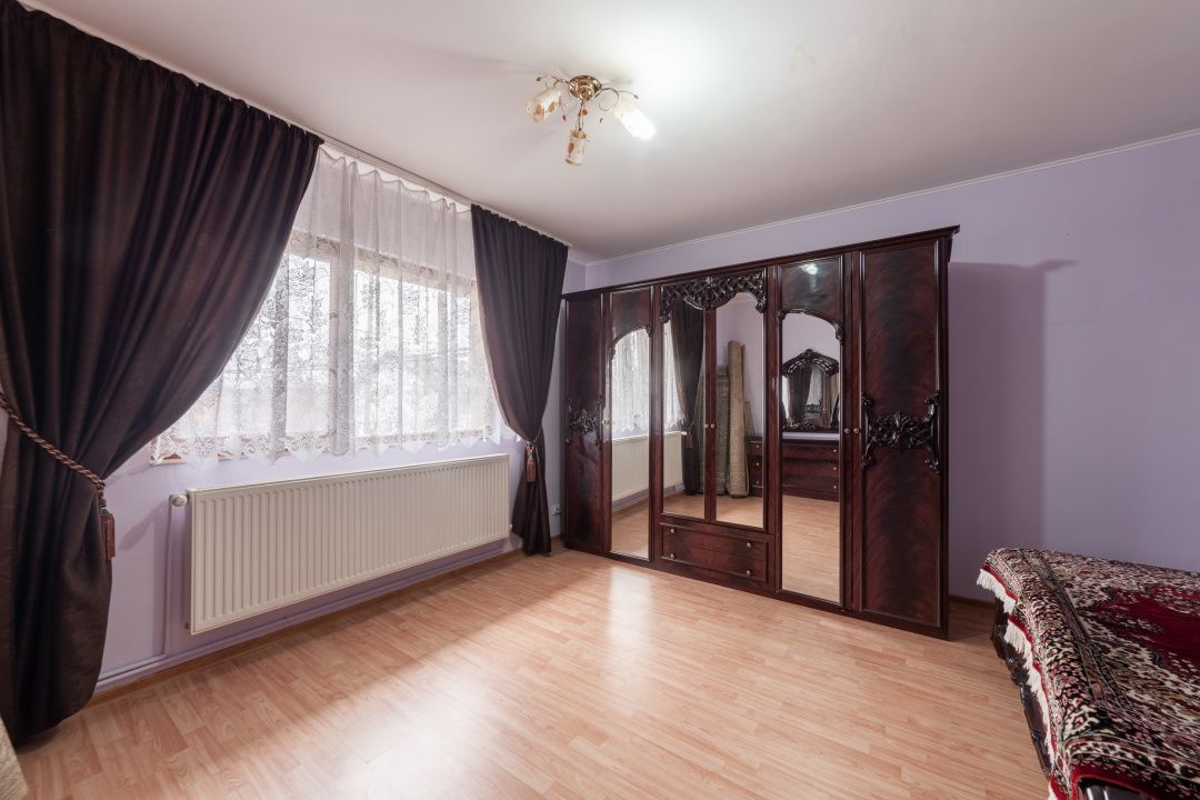 Casa spațioasa  cu 5 camere -  Pitesti - Argeș - 0% Comision! — fotografia 5