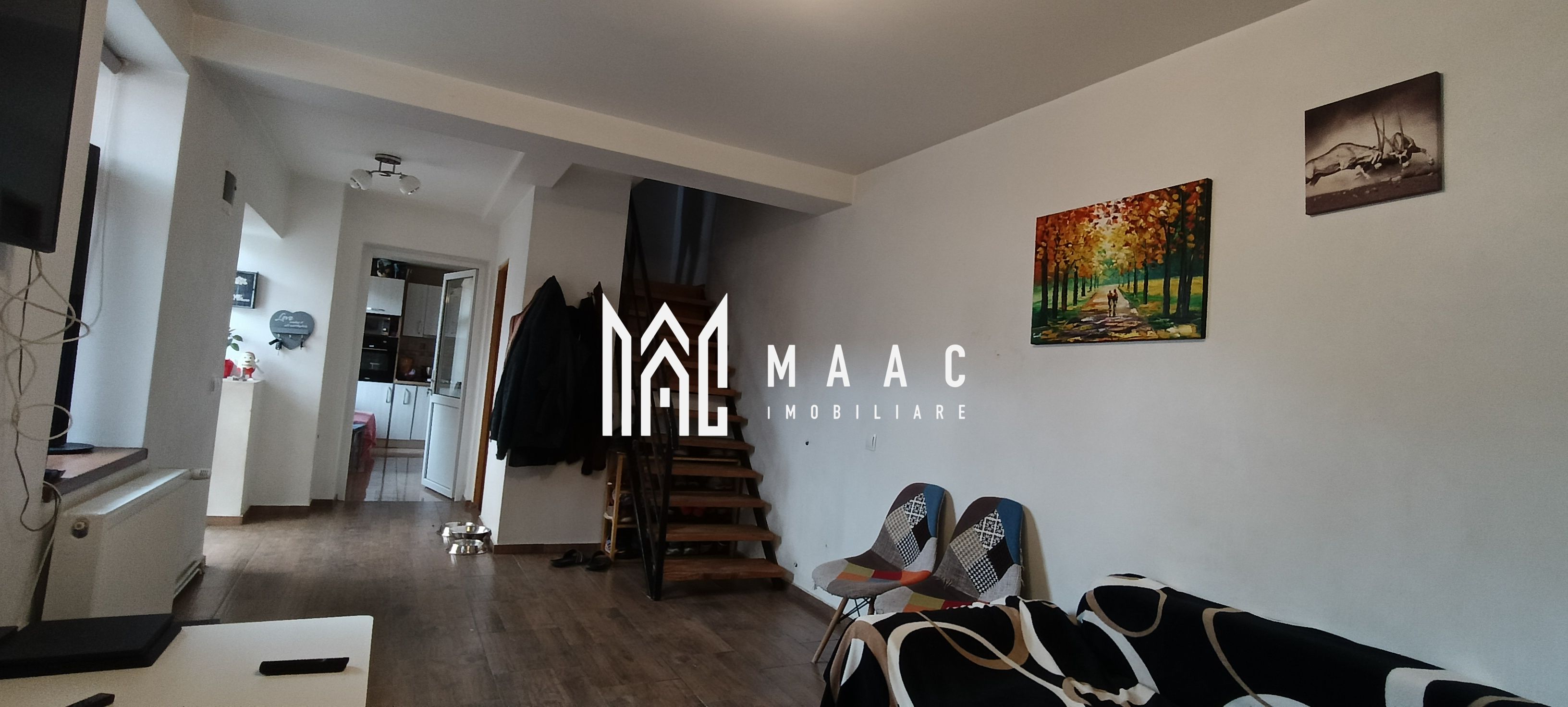 Casă | 120 MPU | 3 camere | Central — fotografia 5