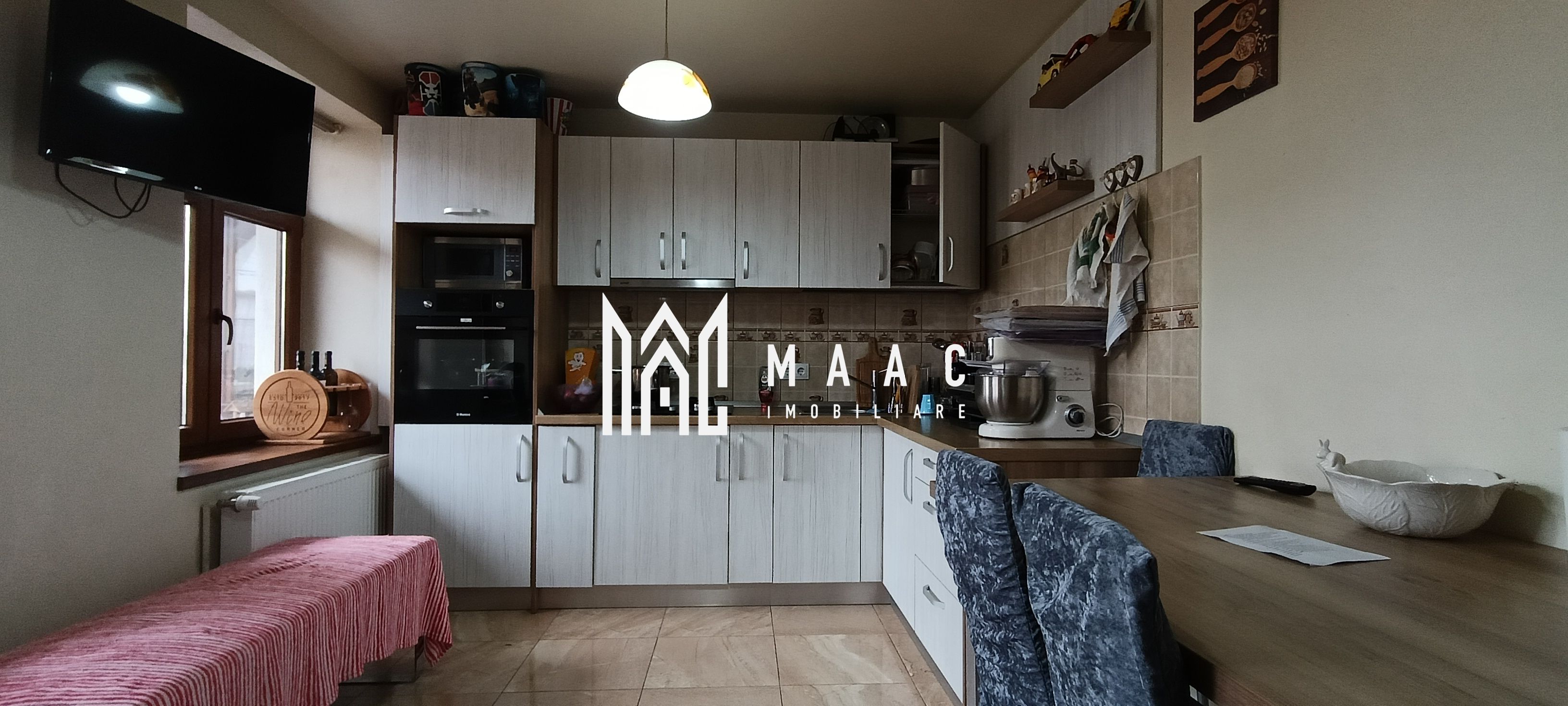 Casă | 120 MPU | 3 camere | Central — fotografia 7