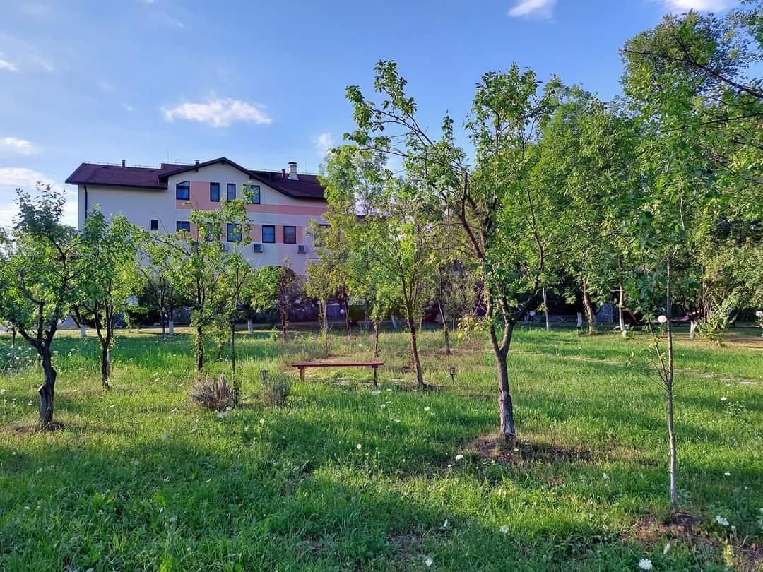 Pensiune de vanzare in Cornu — fotografia 3