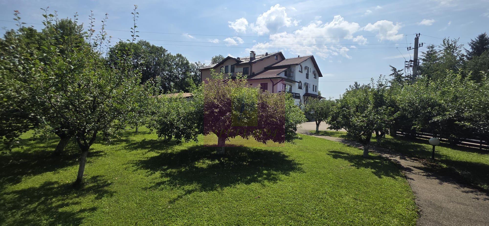 Pensiune de vanzare in Cornu — fotografia 4