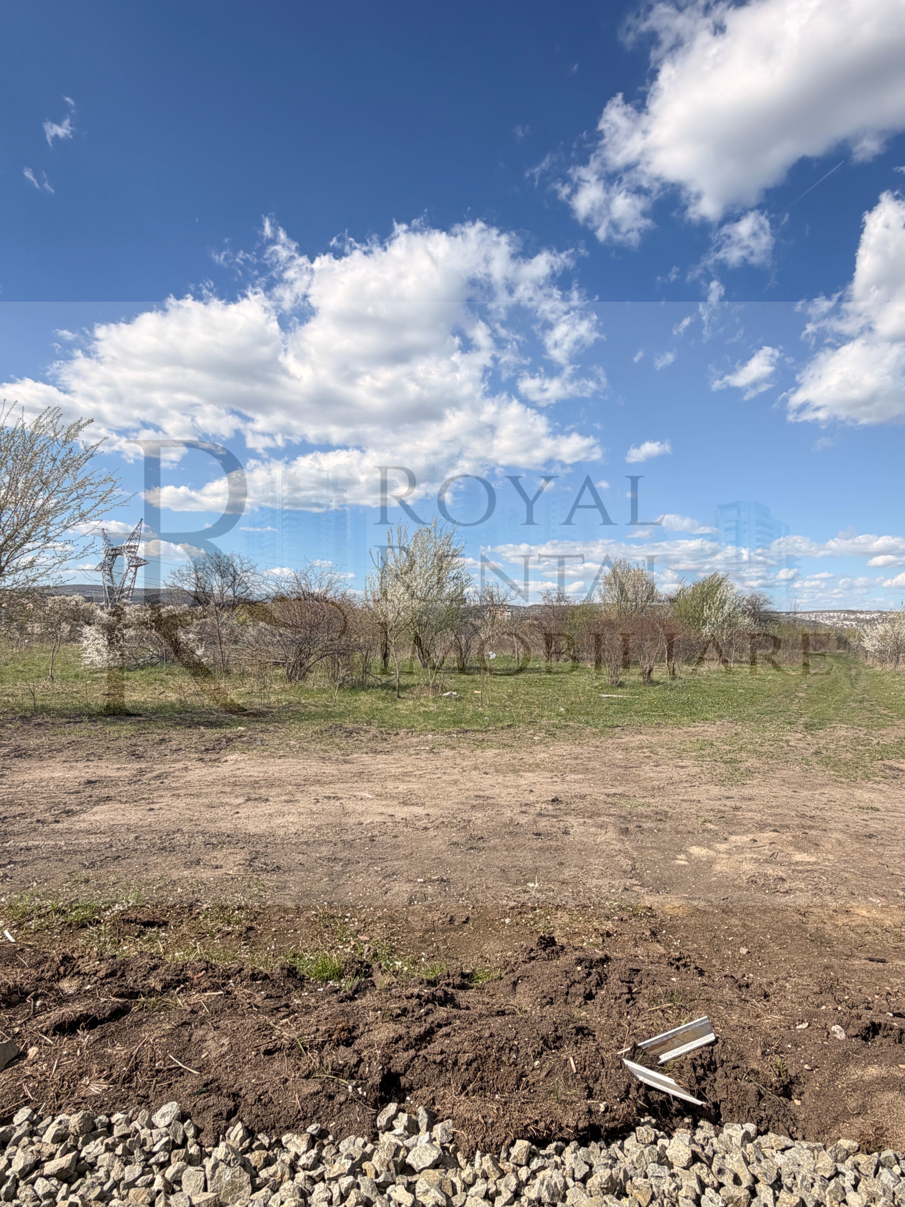 Teren situat în Sopor 5800 mp | Intravilan | Iulius Mall — fotografia 4